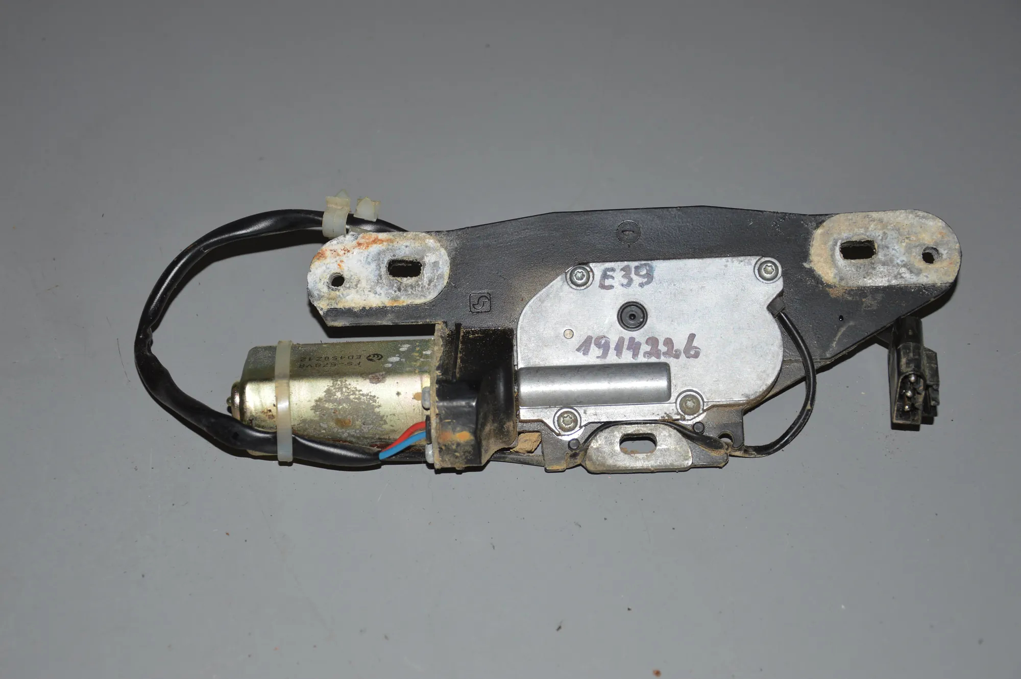Tailgate Boot Lock – OEM 8362371 · BMW 5 Touring (E39) 530 d 2001
