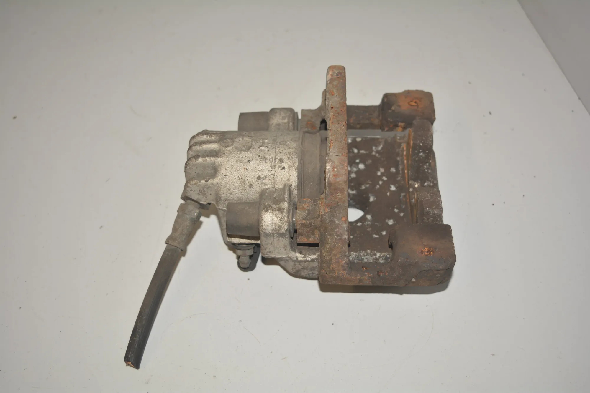 Rear Right Brake Caliper · BMW 5 Touring (E39) 530 d 2001 – 3