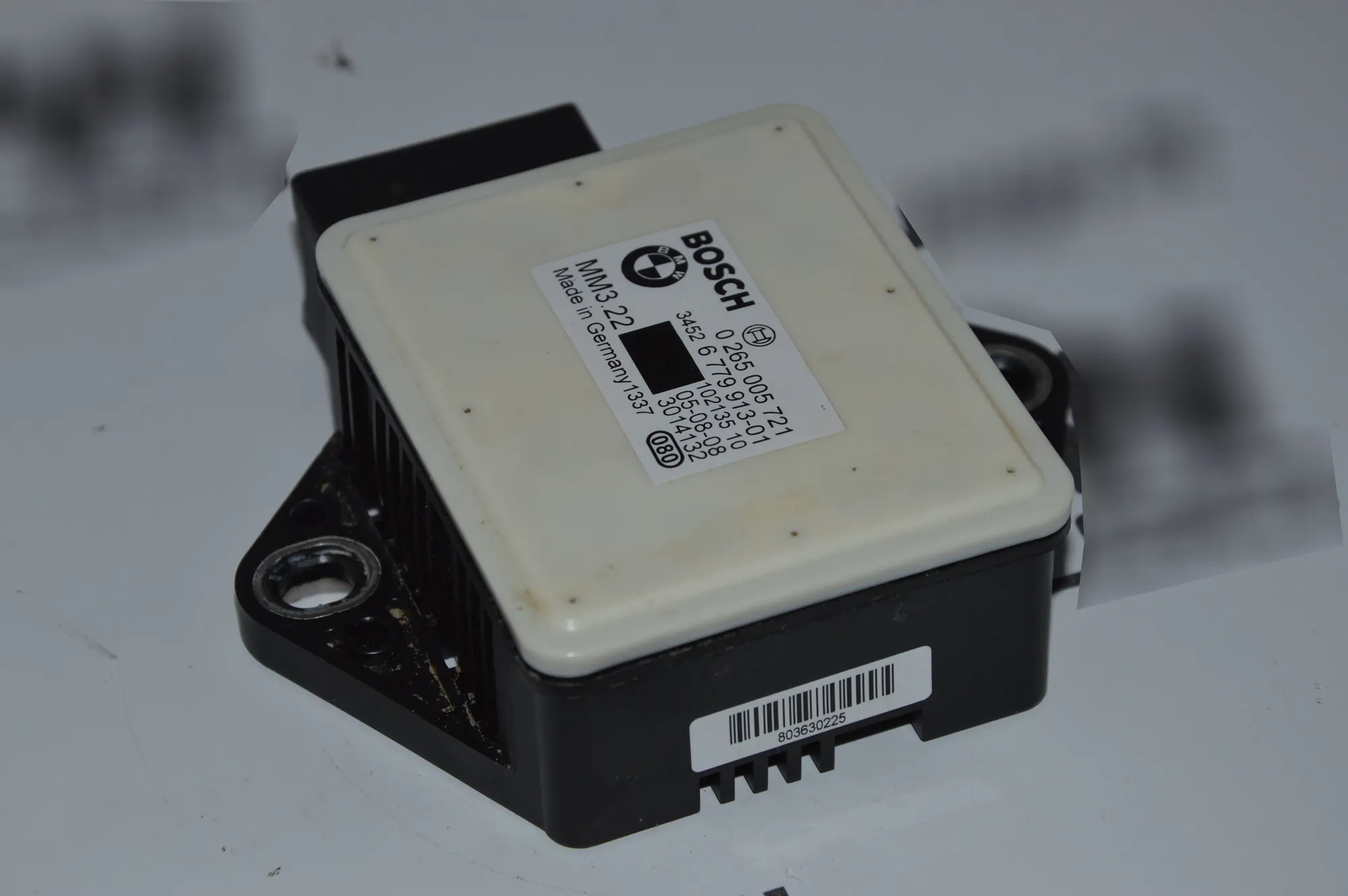 Acceleration Sensor – OEM 6779913 · BMW 5 Touring (E61) BMW 5 Touring (E61) 530 d 2008