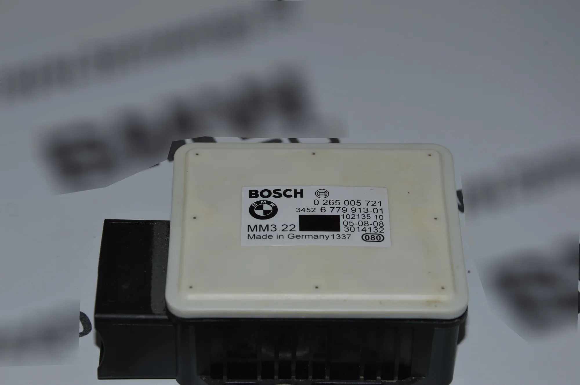 Acceleration Sensor – OEM 6779913 · BMW 5 Touring (E61) BMW 5 Touring (E61) 530 d 2008 – 6