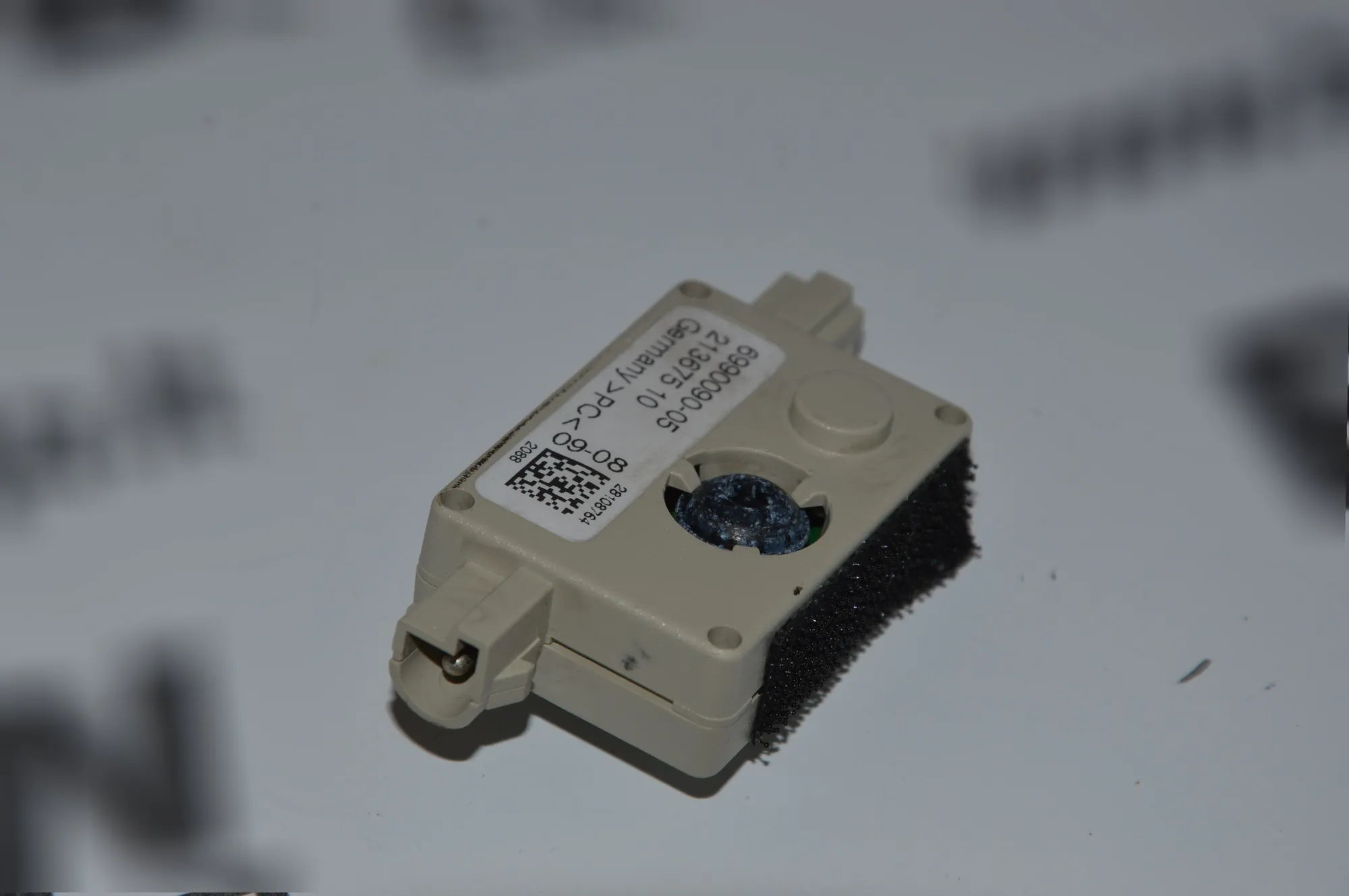 Other Control Units – OEM 6990090 · BMW 5 Touring (E61) BMW 5 Touring (E61) 530 d 2008