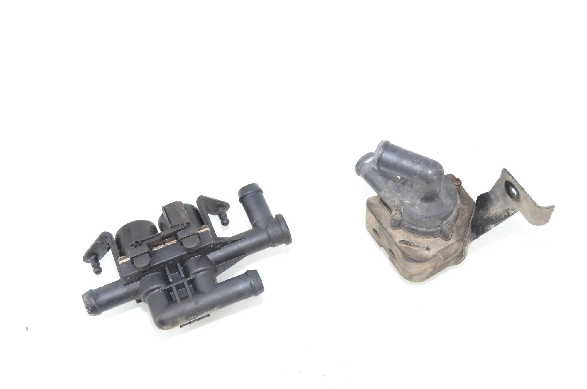 Auxiliary Water Pump – OEM 9119164 · BMW 5 Touring (F11) 530 d xDrive 2011 – 2