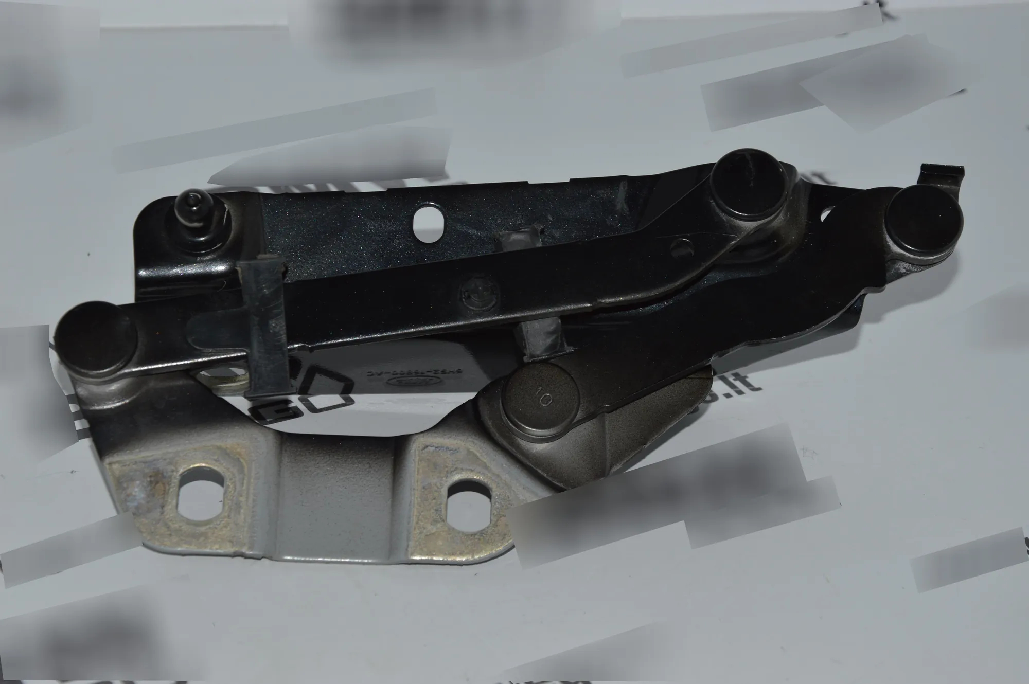 Front Right Bonnet Hinge – OEM 6H52-16800-AC · LAND ROVER RANGE ROVER EVOQUE (L538) 2.2 D 4x4 2013 – 6