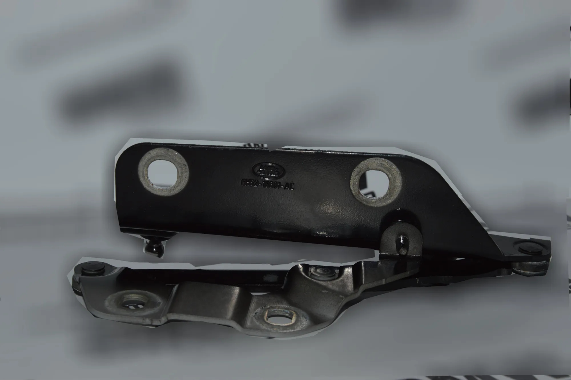 Front Left Bonnet Hinge – OEM 6H52-16801-AC · LAND ROVER RANGE ROVER EVOQUE (L538) 2.2 D 4x4 2013 – 3