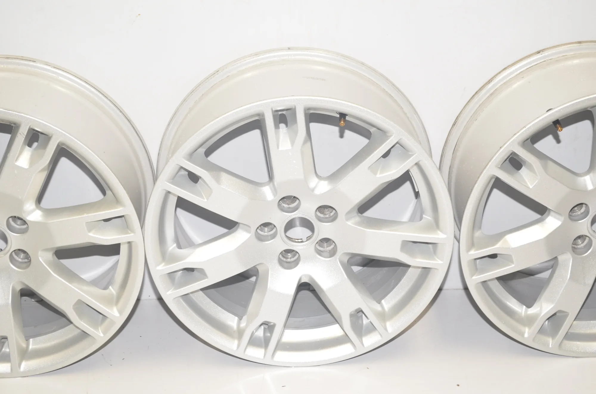 Alloy Wheel Set – OEM LR024422 · LAND ROVER RANGE ROVER EVOQUE (L538) 2.2 D 4x4 2013 – 4