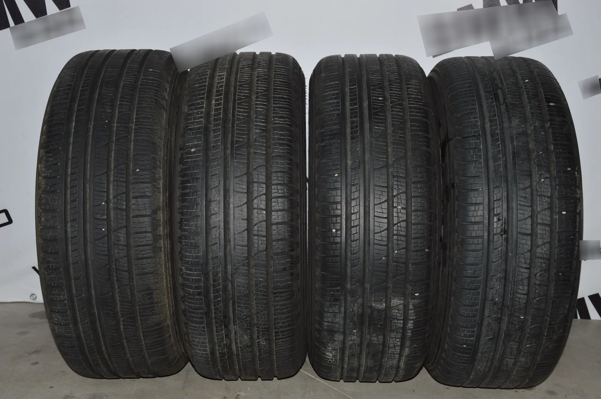Tyre Kit · LAND ROVER RANGE ROVER EVOQUE (L538) LAND ROVER RANGE ROVER EVOQUE (L538) 2.2 D 4x4 2013