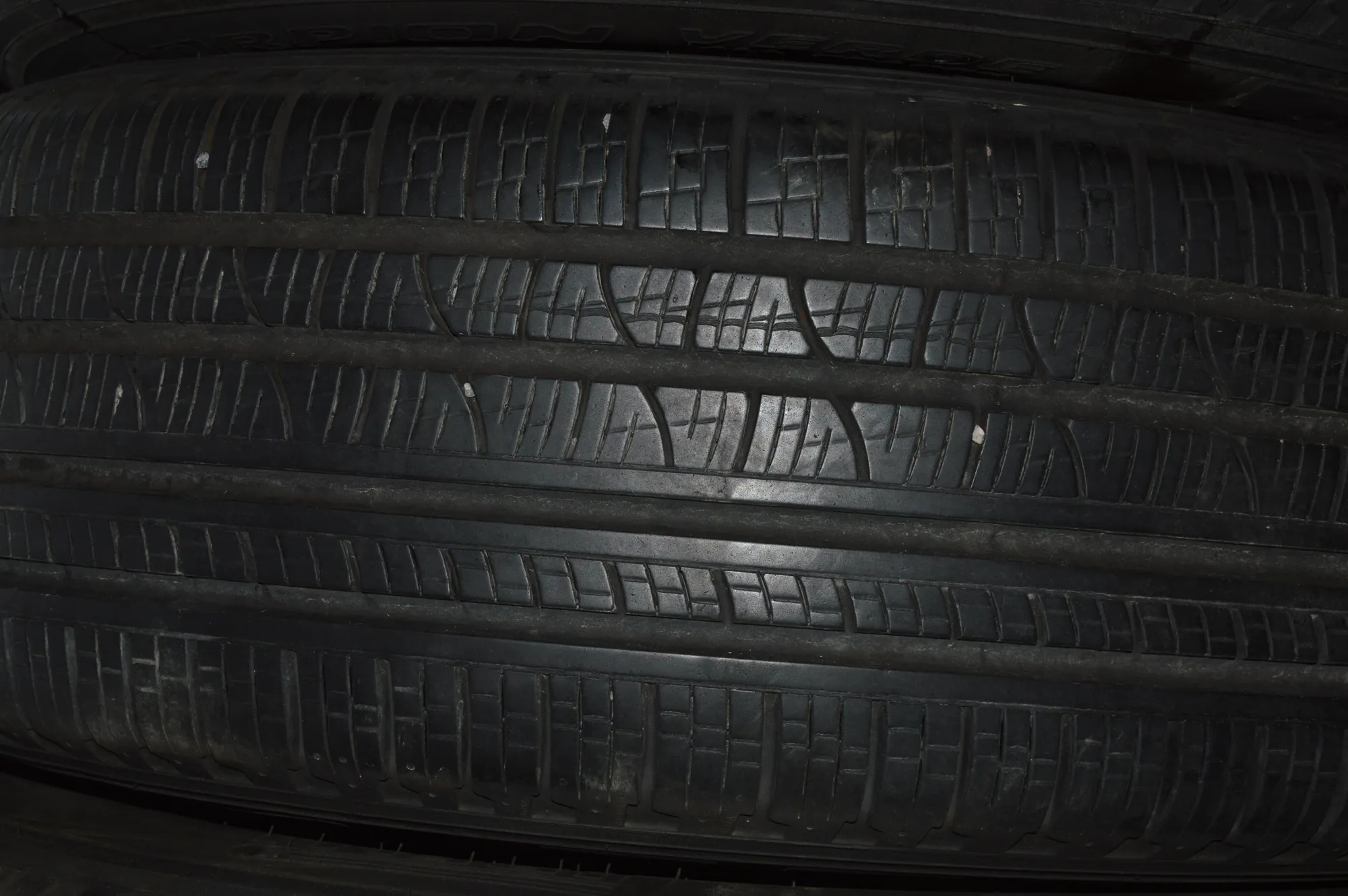 Tyre Kit · LAND ROVER RANGE ROVER EVOQUE (L538) LAND ROVER RANGE ROVER EVOQUE (L538) 2.2 D 4x4 2013 – 2