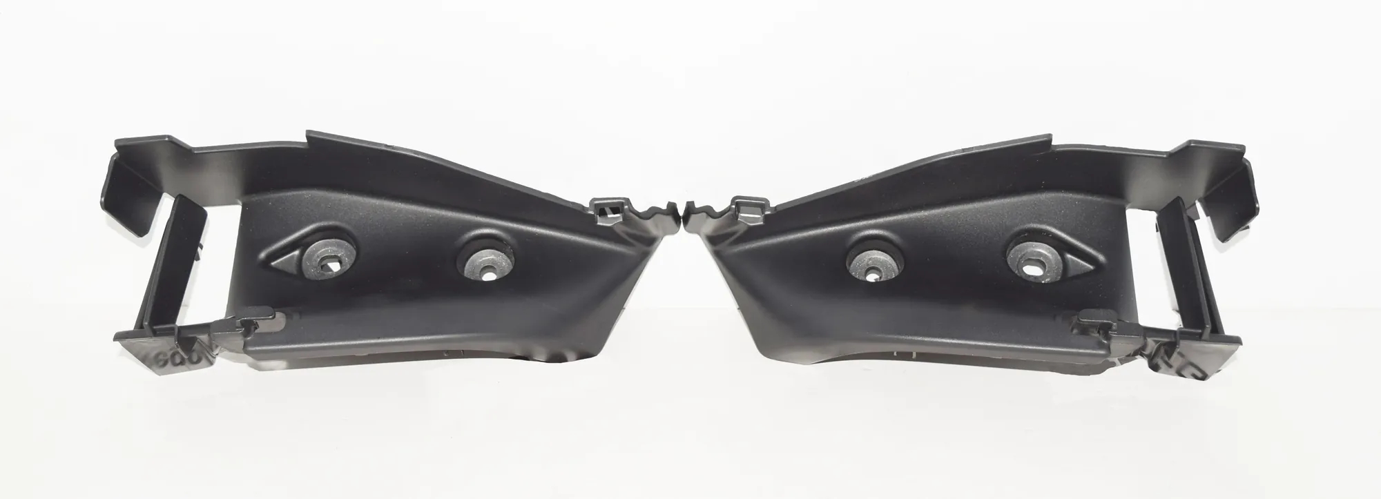 Other Trim Parts – OEM BJ32-613K37-ABWBJ32-613K36-ABW · LAND ROVER RANGE ROVER EVOQUE (L538) 2.2 D 4x4 2013