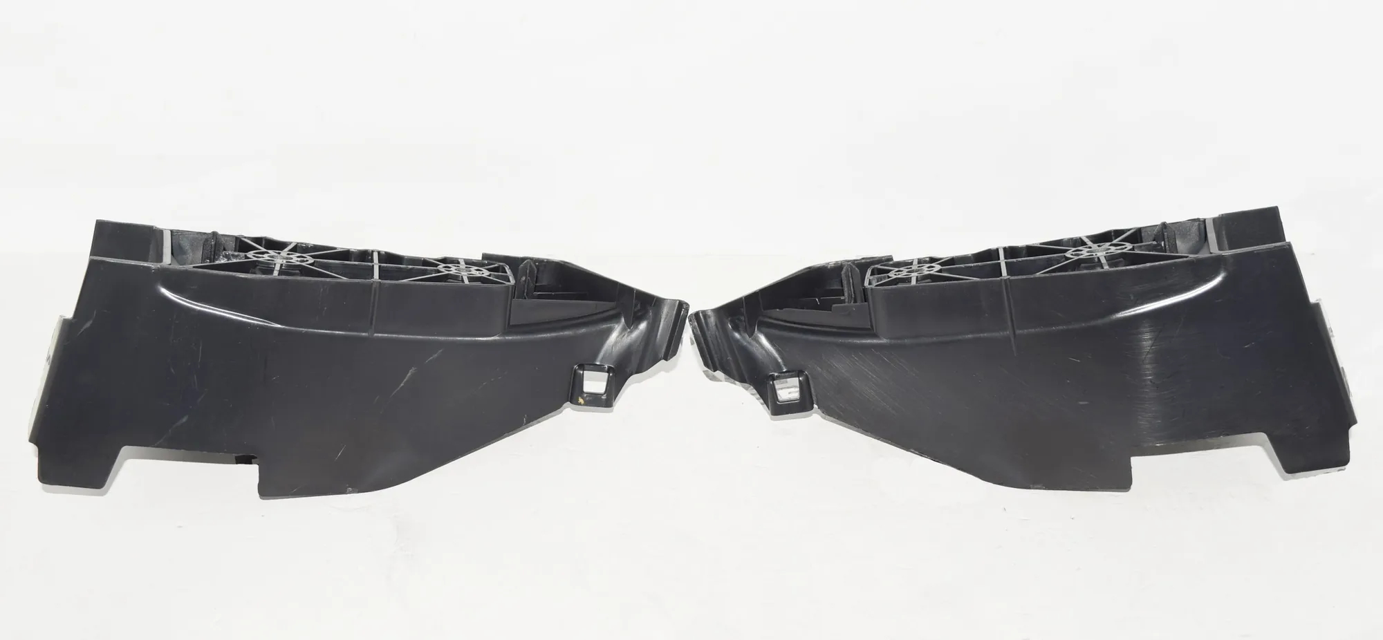 Other Trim Parts – OEM BJ32-613K37-ABWBJ32-613K36-ABW · LAND ROVER RANGE ROVER EVOQUE (L538) 2.2 D 4x4 2013 – 3