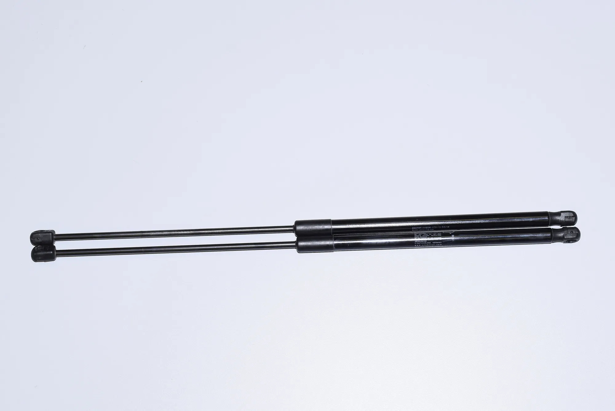Tailgate Opening Cylinders – OEM BJ32-406A10-AB · LAND ROVER RANGE ROVER EVOQUE (L538) 2.2 D 4x4 2013