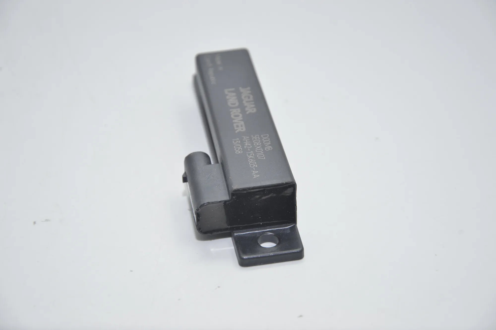 Antenna – OEM AH42-15K603-AA · LAND ROVER RANGE ROVER EVOQUE (L538) 2.2 D 4x4 2013 – 4