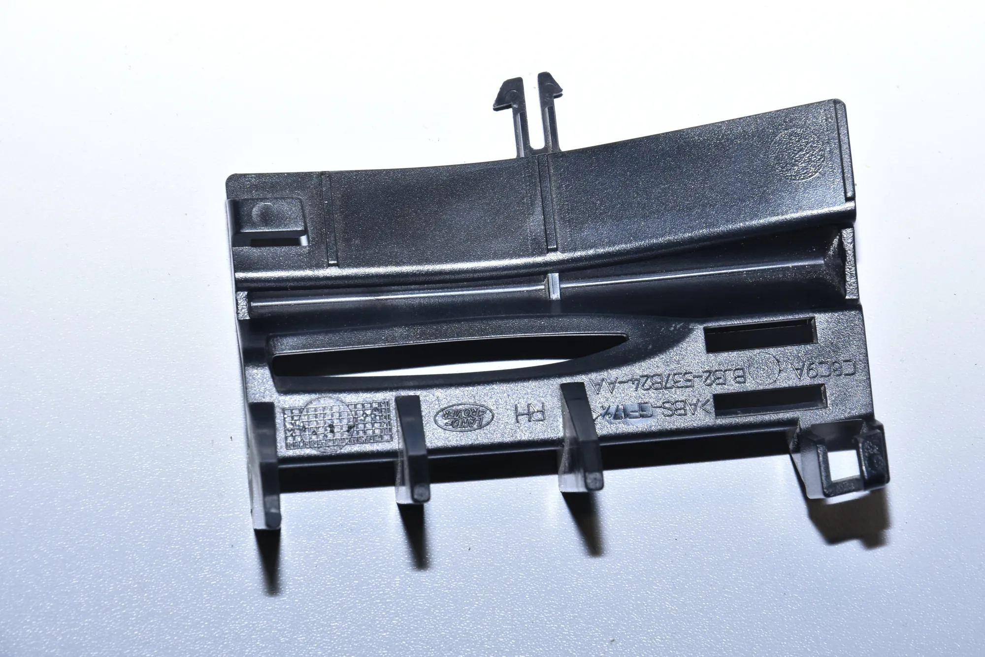 Other Body Parts – OEM BJ32-537B24-AA · LAND ROVER RANGE ROVER EVOQUE (L538) 2.2 D 4x4 2013 – 2