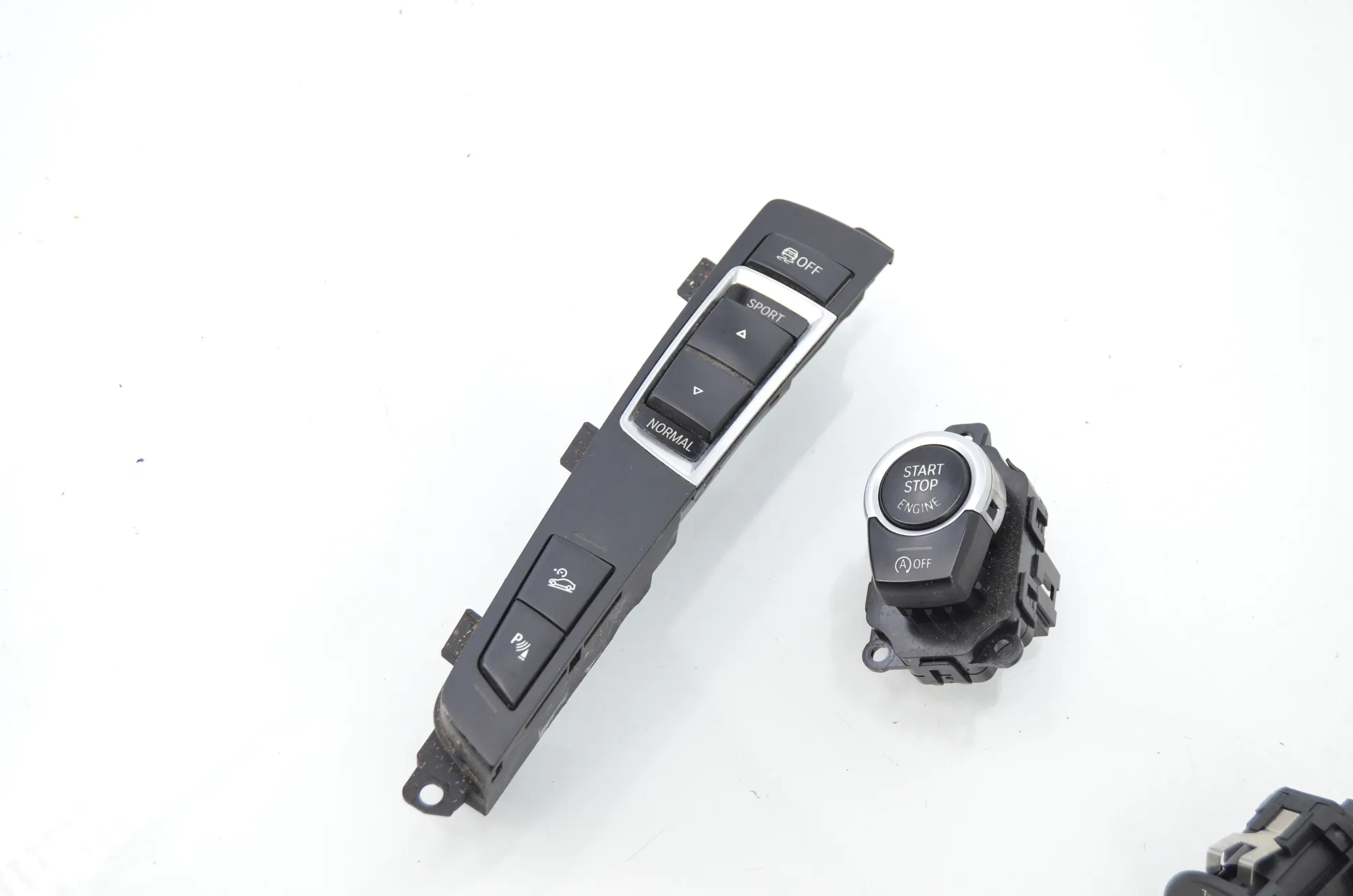 Switches – OEM 9202939 · BMW 5 Touring (F11) 530 d xDrive 2011 – 3