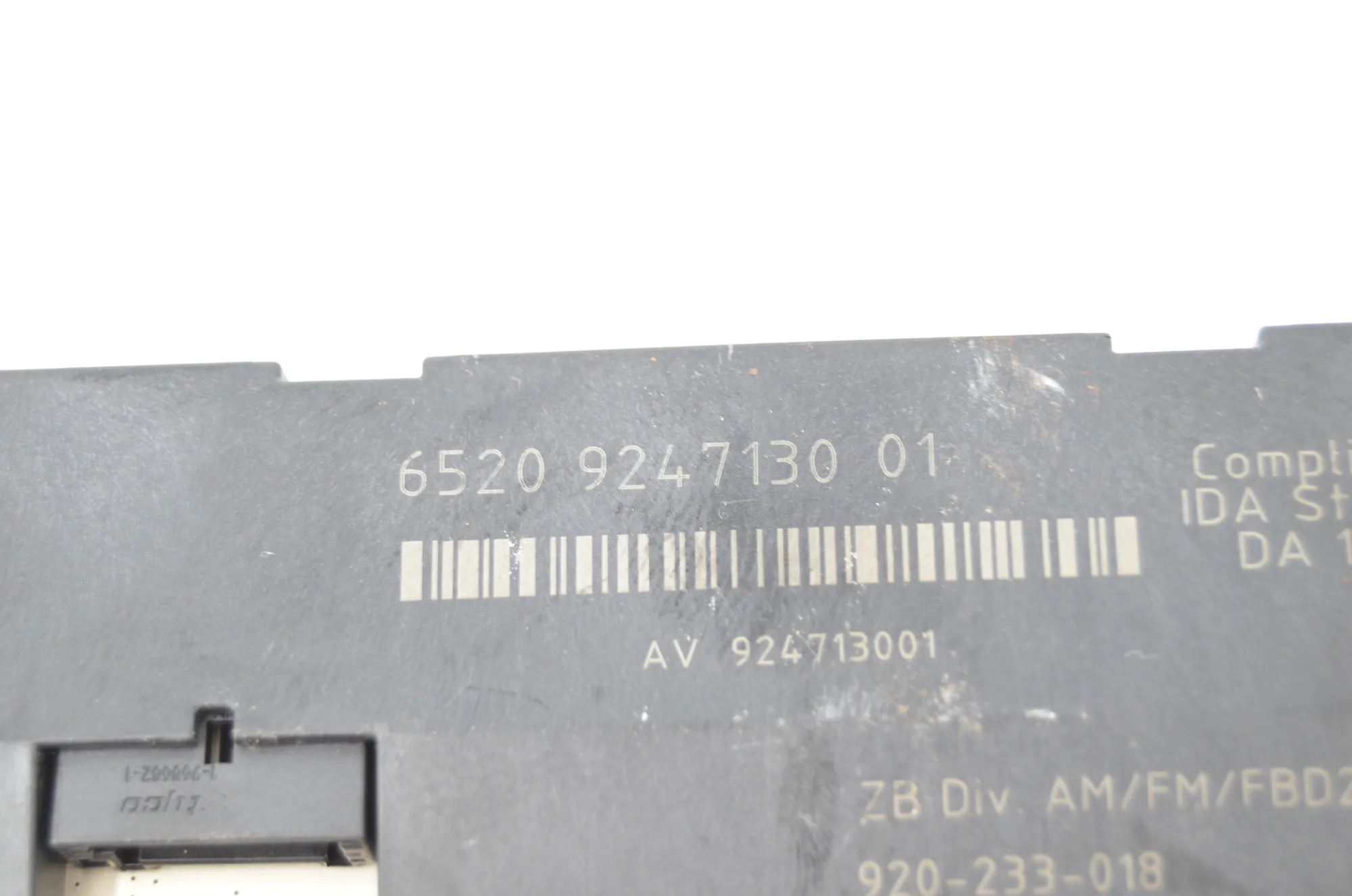 Antenna Amplifier – OEM 9199865 · BMW 5 Touring (F11) 530 d xDrive 2011 – 10