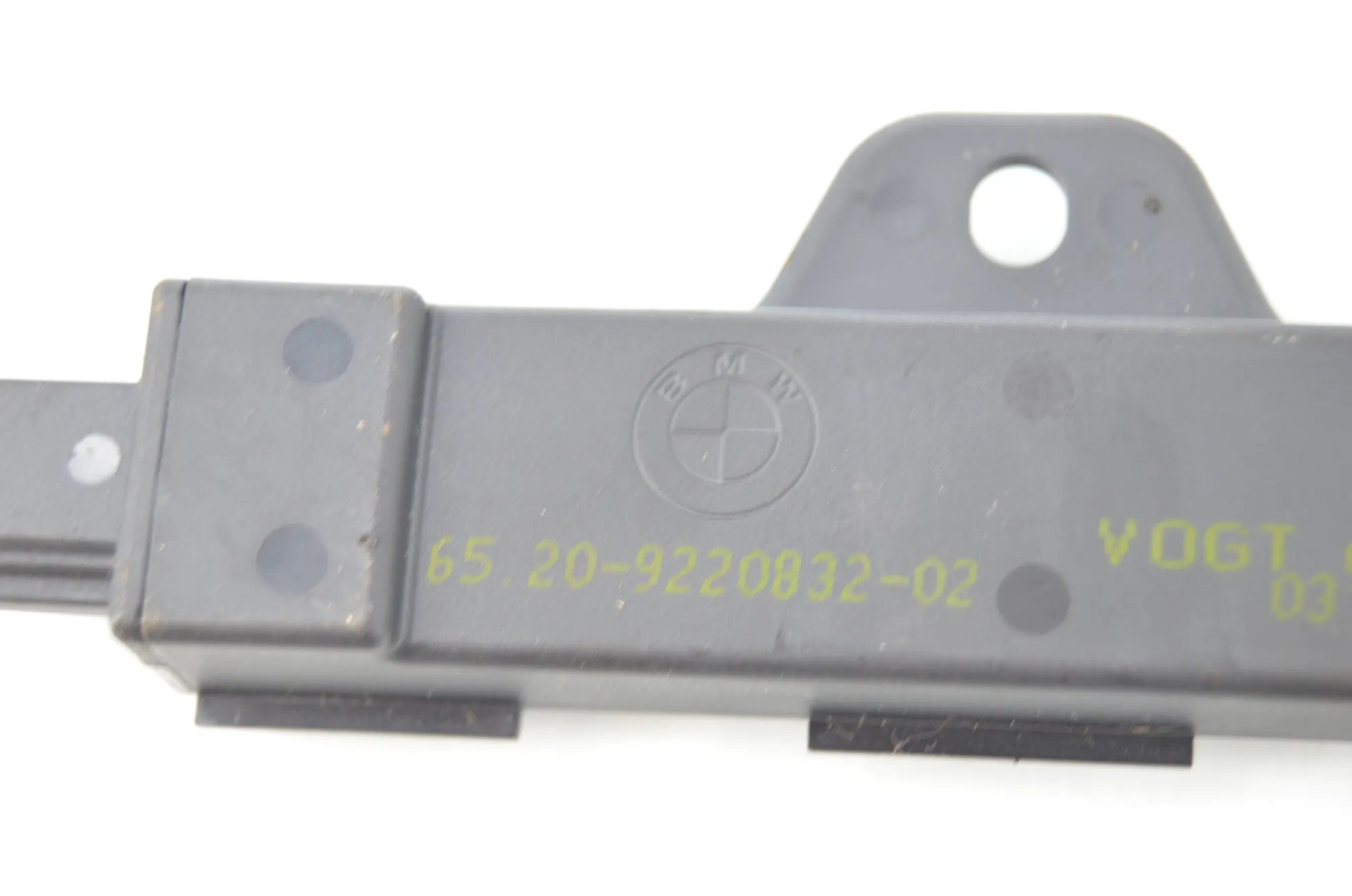 Antenna Amplifier – OEM 9199865 · BMW 5 Touring (F11) 530 d xDrive 2011 – 8