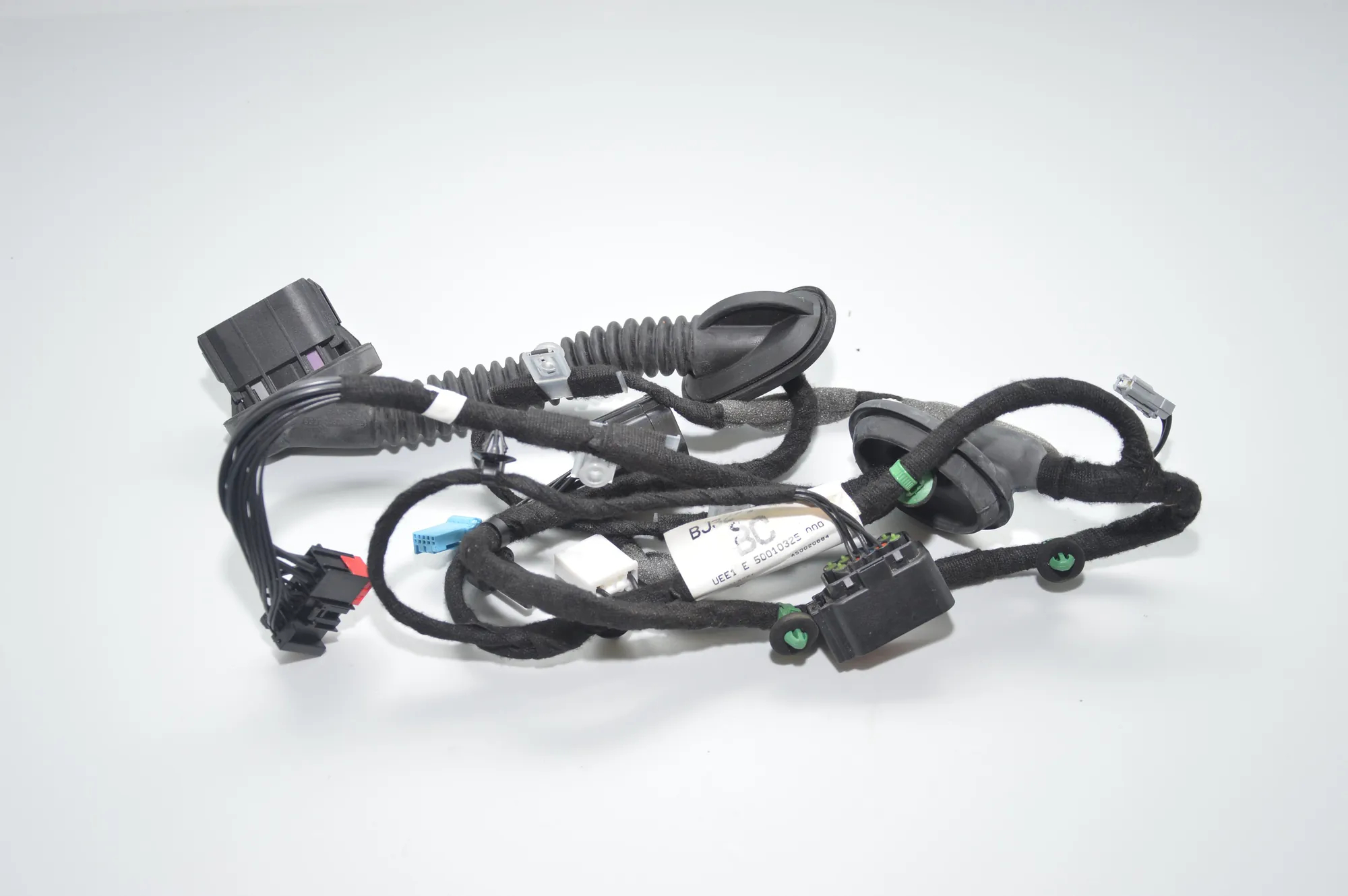 Rear Right Door Wiring – OEM BJ32-14633 · LAND ROVER RANGE ROVER EVOQUE (L538) 2.2 D 4x4 2013 – 2