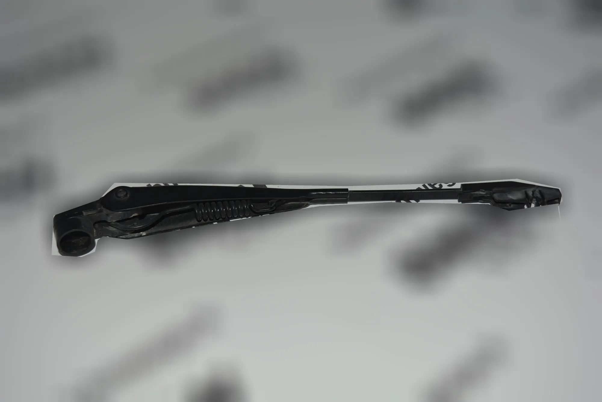 Tailgate Window Wiper Arm – OEM BJ32-17C403-BC · LAND ROVER RANGE ROVER EVOQUE (L538) 2.2 D 4x4 2013