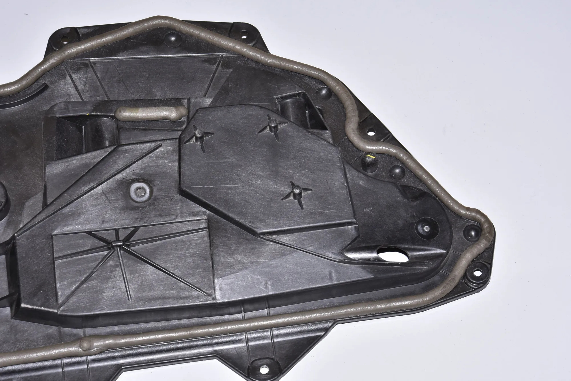 Other Body Parts – OEM BJ32-24766-AD · LAND ROVER RANGE ROVER EVOQUE (L538) 2.2 D 4x4 2013 – 6