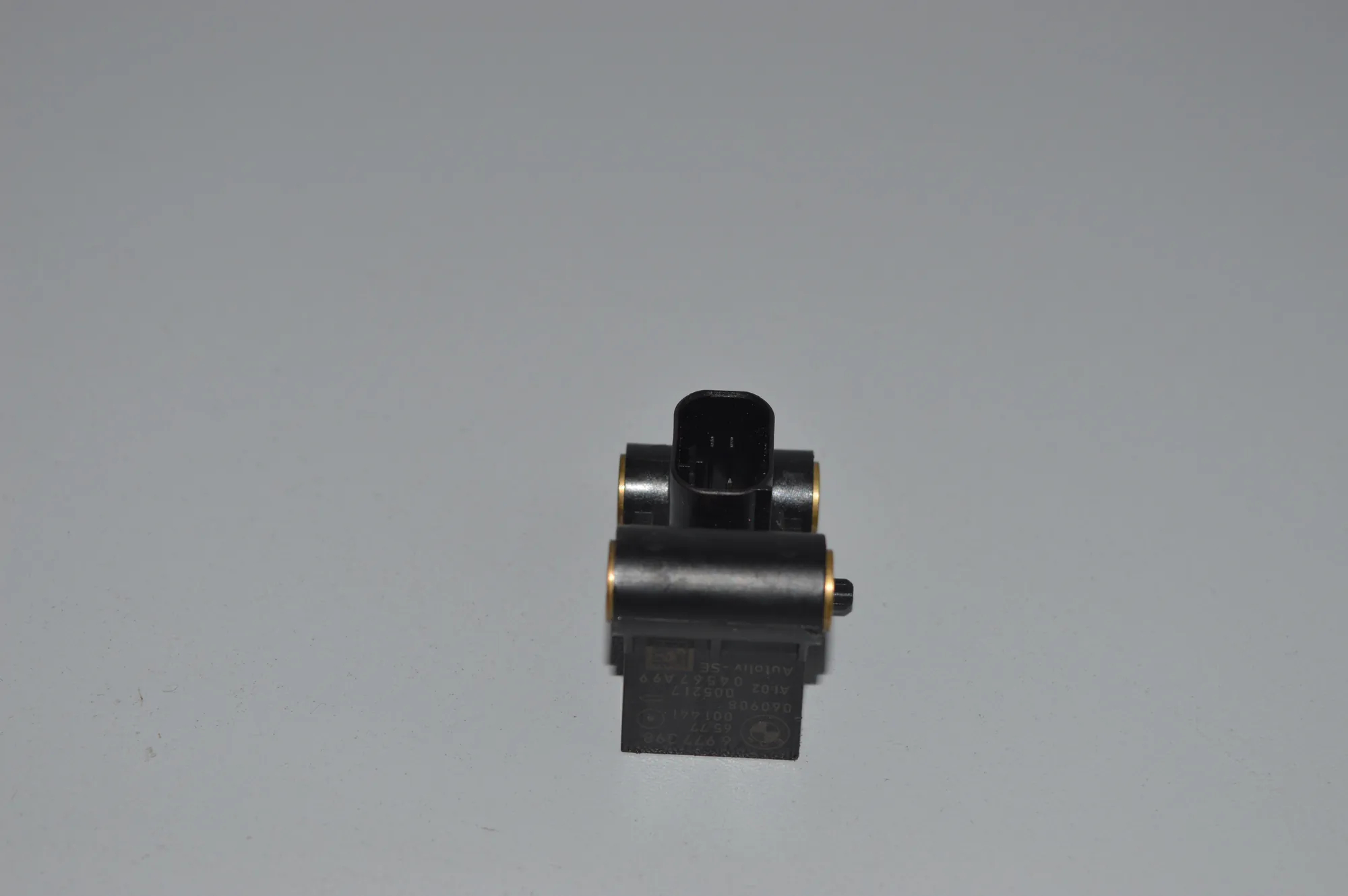 Other Control Units – OEM 6977398 · BMW 5 Touring (E61) BMW 5 Touring (E61) 525 d xDrive 2008 – 4