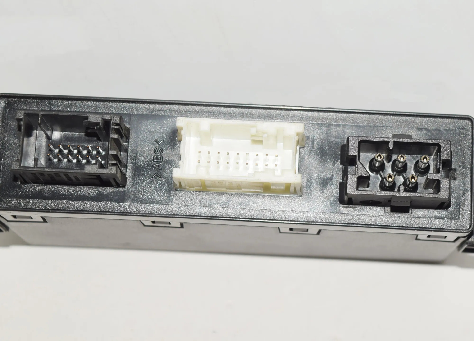 Front Left Door Control Unit – OEM 6904249 · BMW 7 (E38) 2001 – 3