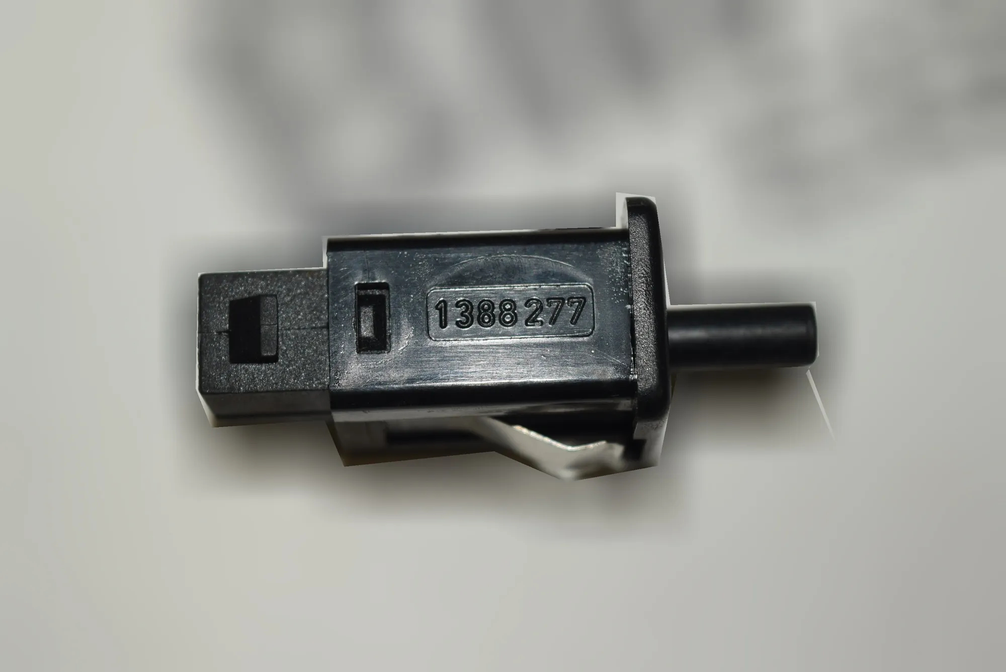 Other Control Units – OEM 1388277 · BMW 7 (E38) 2001 – 2
