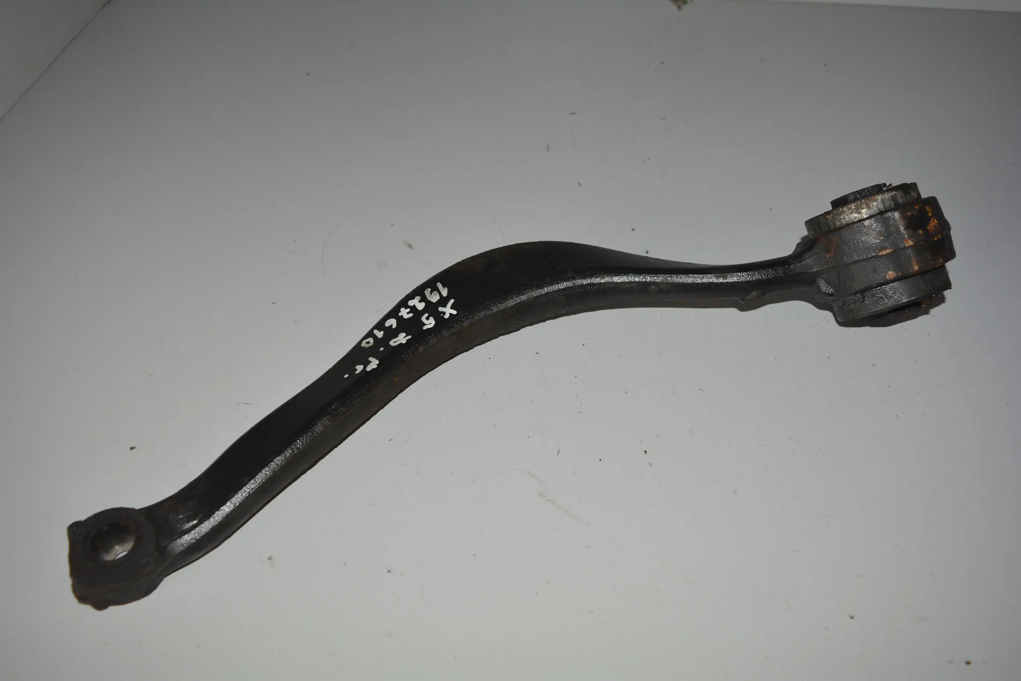 Front Right Curved Control Arm · BMW X5 (E53) 4.4 i 2002