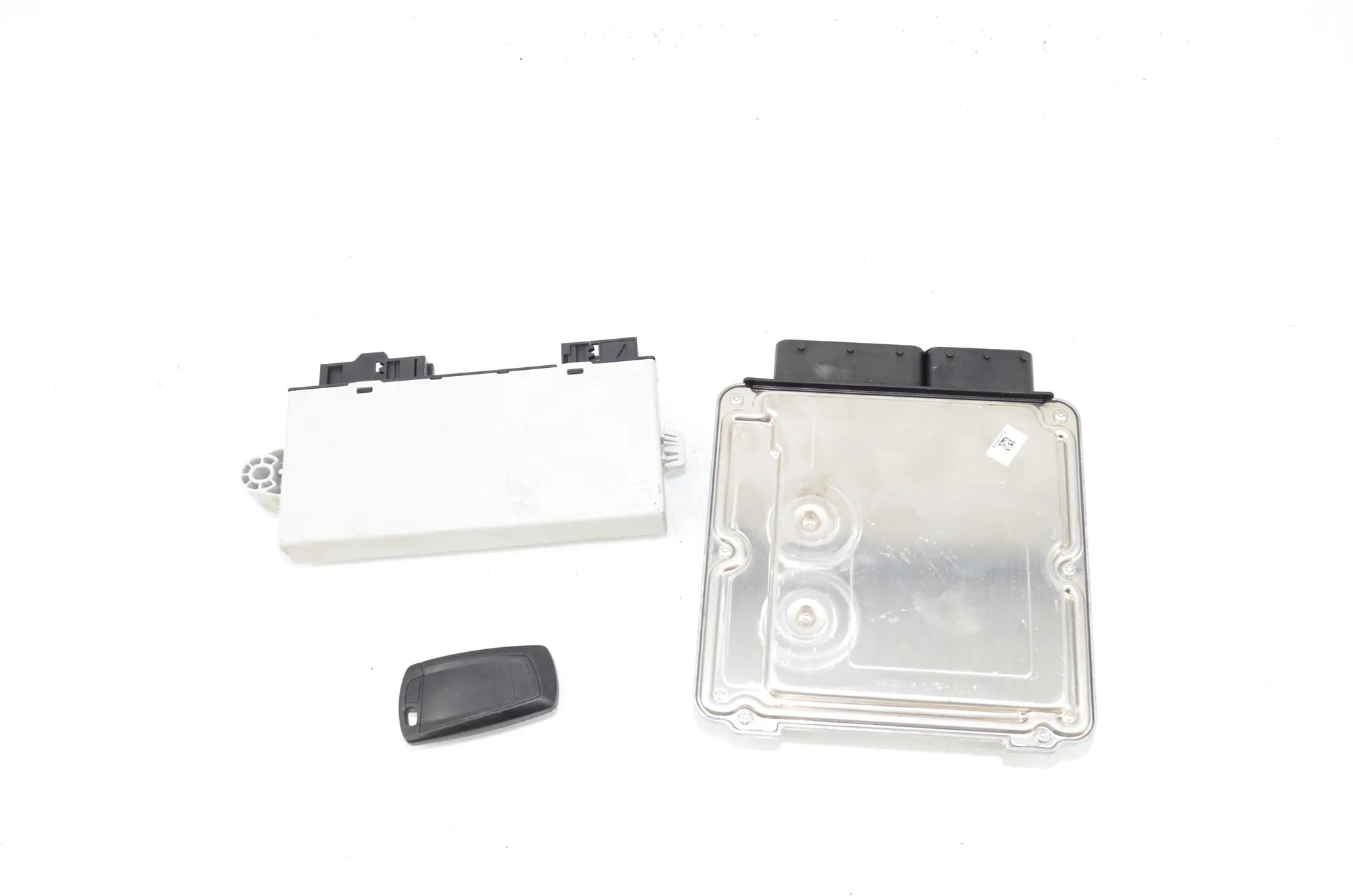 Engine Ignition ECU Set – OEM 8511907 · BMW 5 Touring (F11) 530 d xDrive 2011