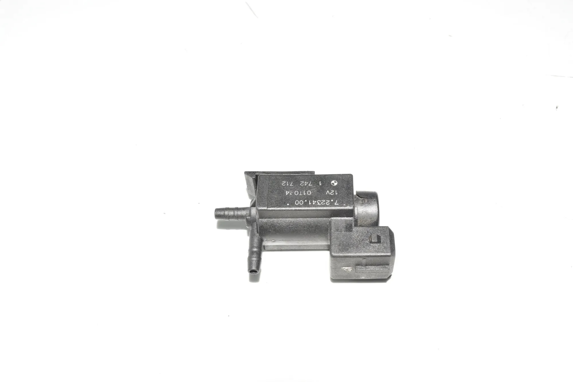 Solenoid Valve – OEM 1742712 · BMW 5 Touring (E39) 525 d 2001 – 5