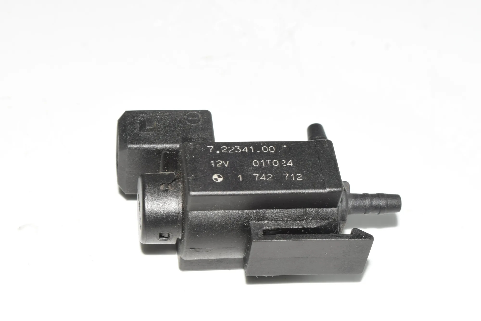 Solenoid Valve – OEM 1742712 · BMW 5 Touring (E39) 525 d 2001 – 4