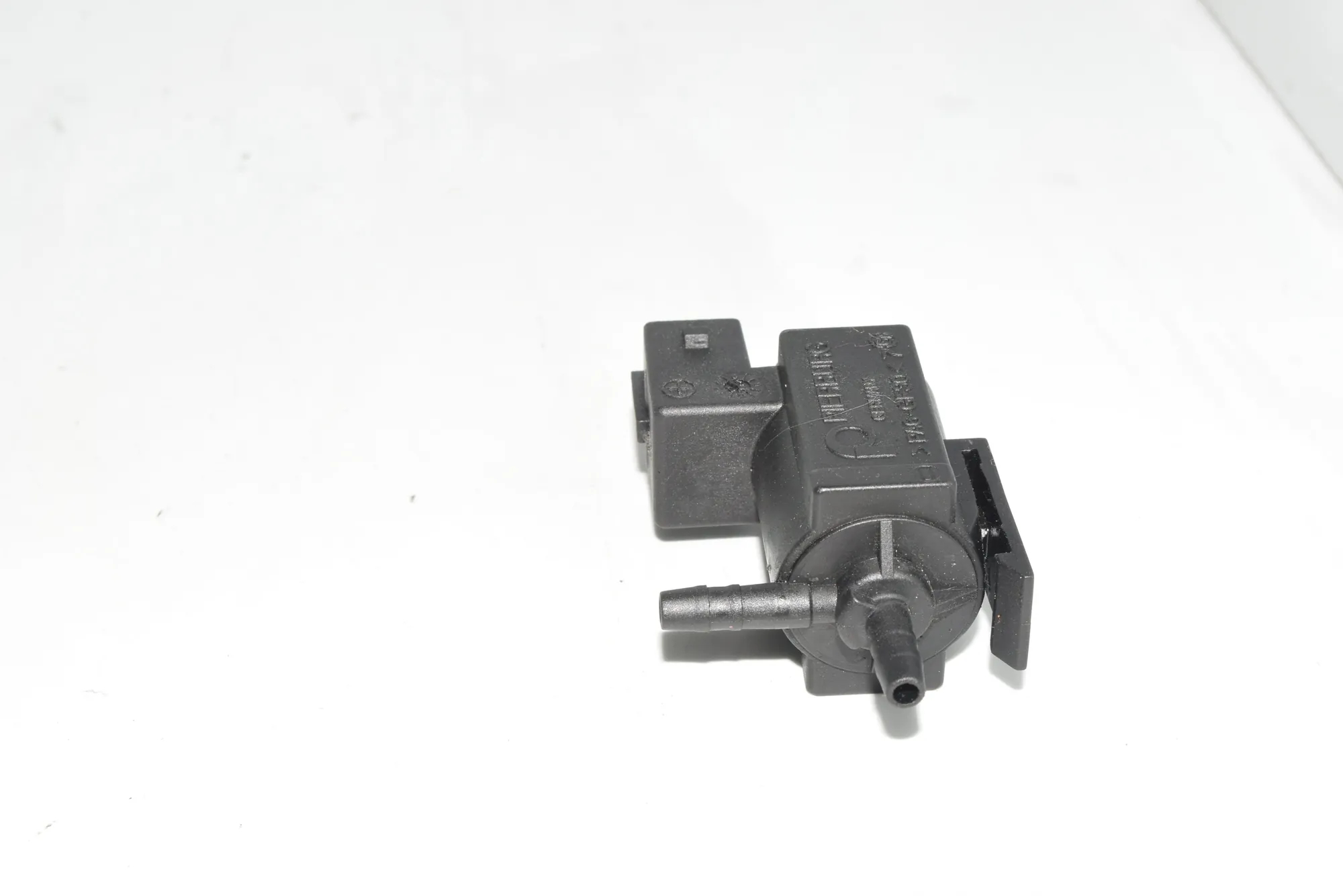Solenoid Valve – OEM 1742712 · BMW 5 Touring (E39) 525 d 2001 – 3
