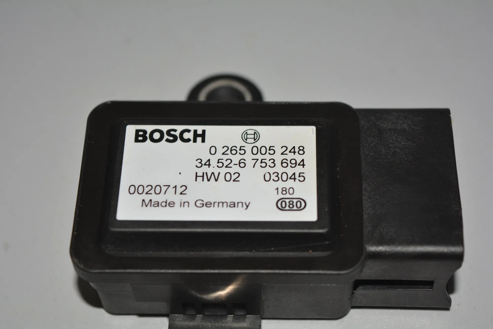Acceleration Sensor – OEM 6753694 · BMW 5 Touring (E39) 525 d 2003 – 8