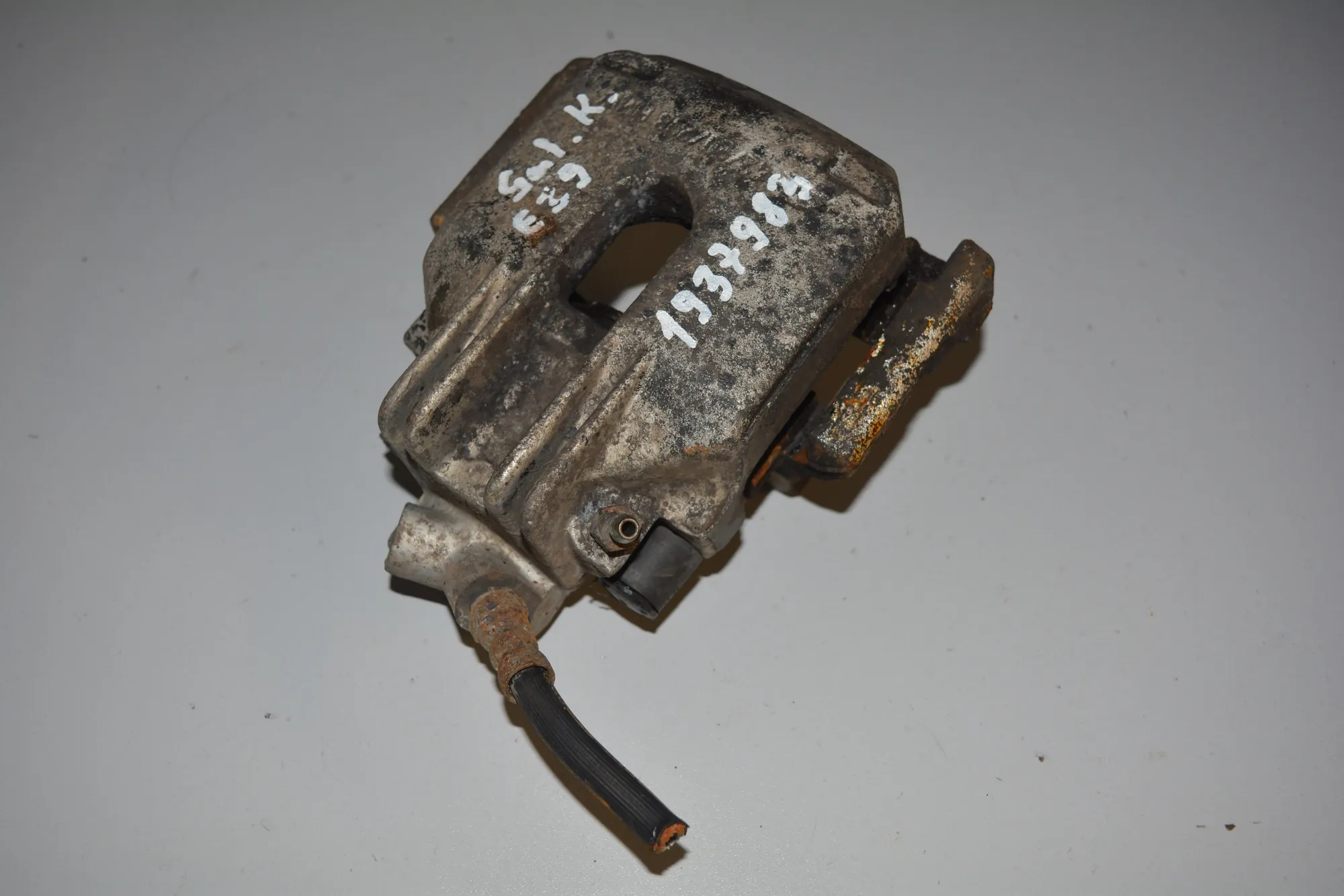 Rear Left Brake Caliper · BMW 5 Touring (E39) 525 d 2003
