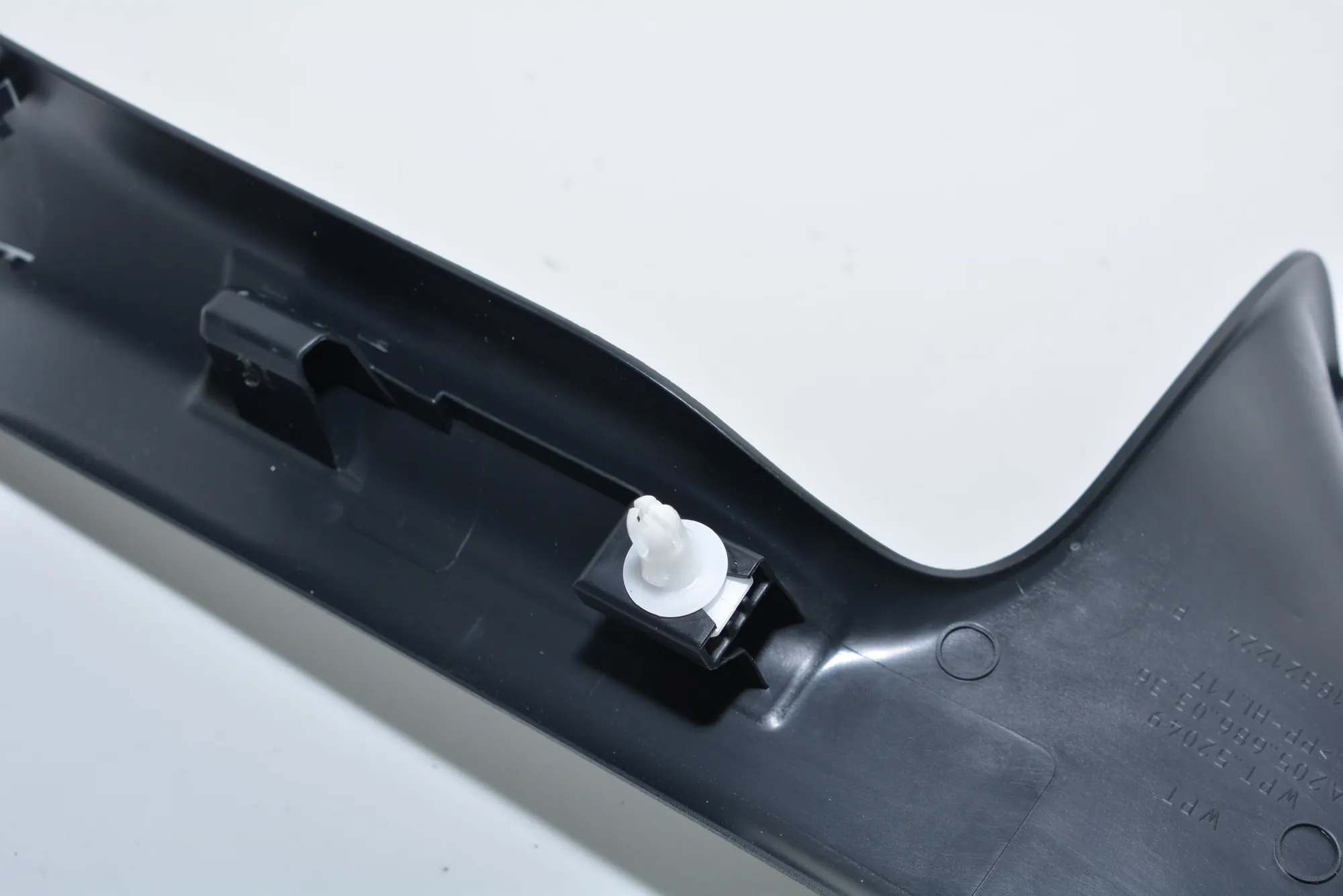 Other Interior Parts – OEM A2056860336 · MERCEDES-BENZ C T-Model (S205) (2014 - -) C 220 BlueTEC / d (205.204) 2015 – 7