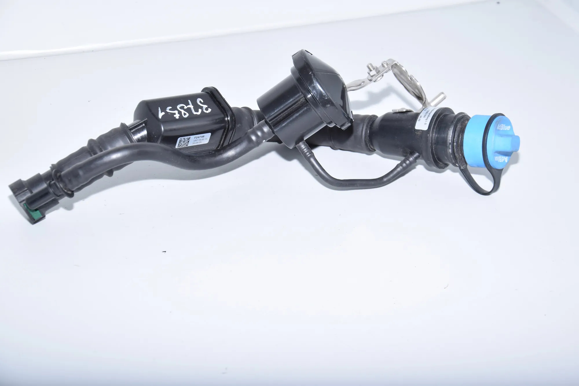 Pipe Hose – OEM A2054700300 · MERCEDES-BENZ C T-Model (S205) (2014 - -) C 220 BlueTEC / d (205.204) 2015 – 3