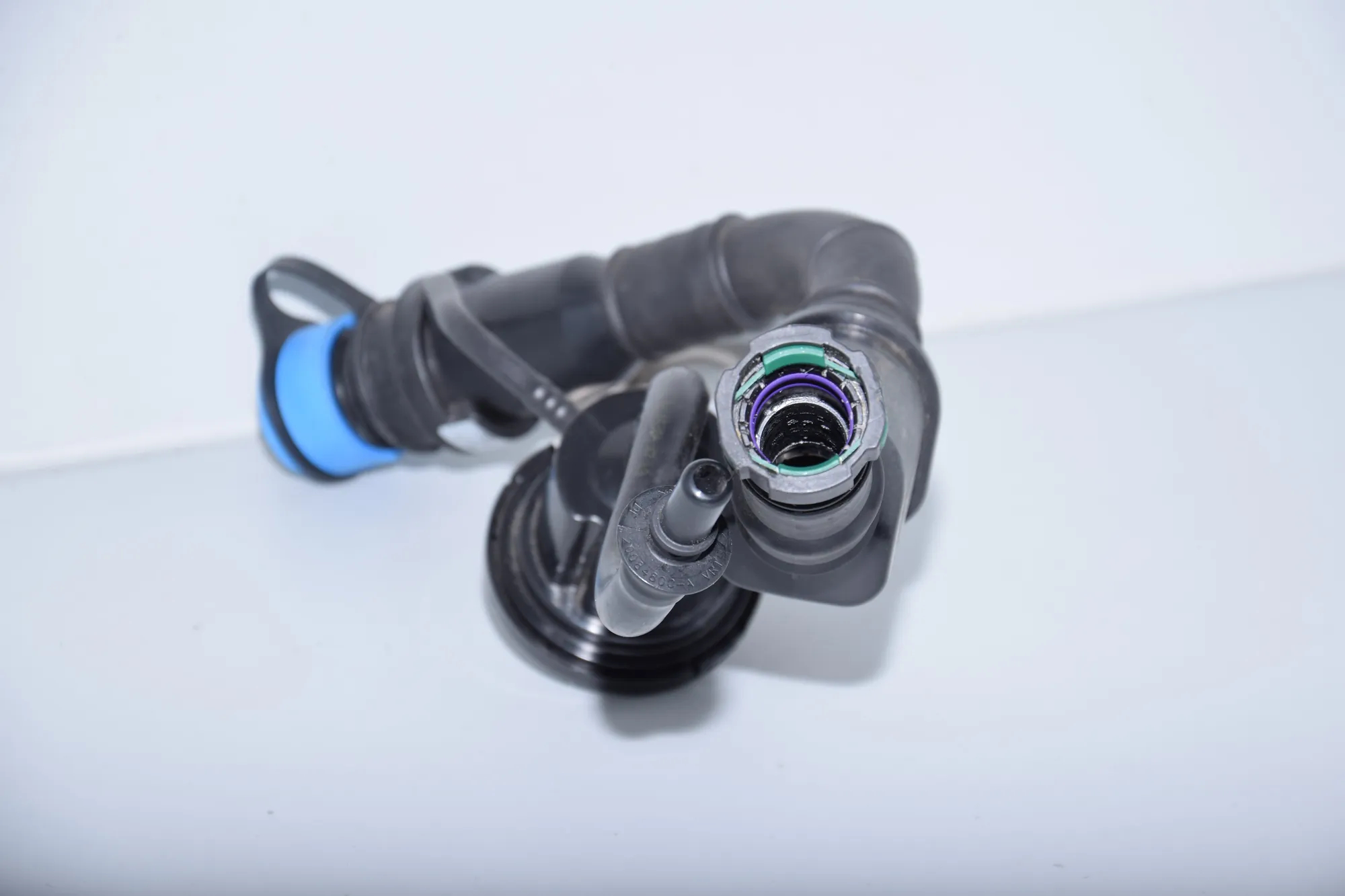 Pipe Hose – OEM A2054700300 · MERCEDES-BENZ C T-Model (S205) (2014 - -) C 220 BlueTEC / d (205.204) 2015 – 4