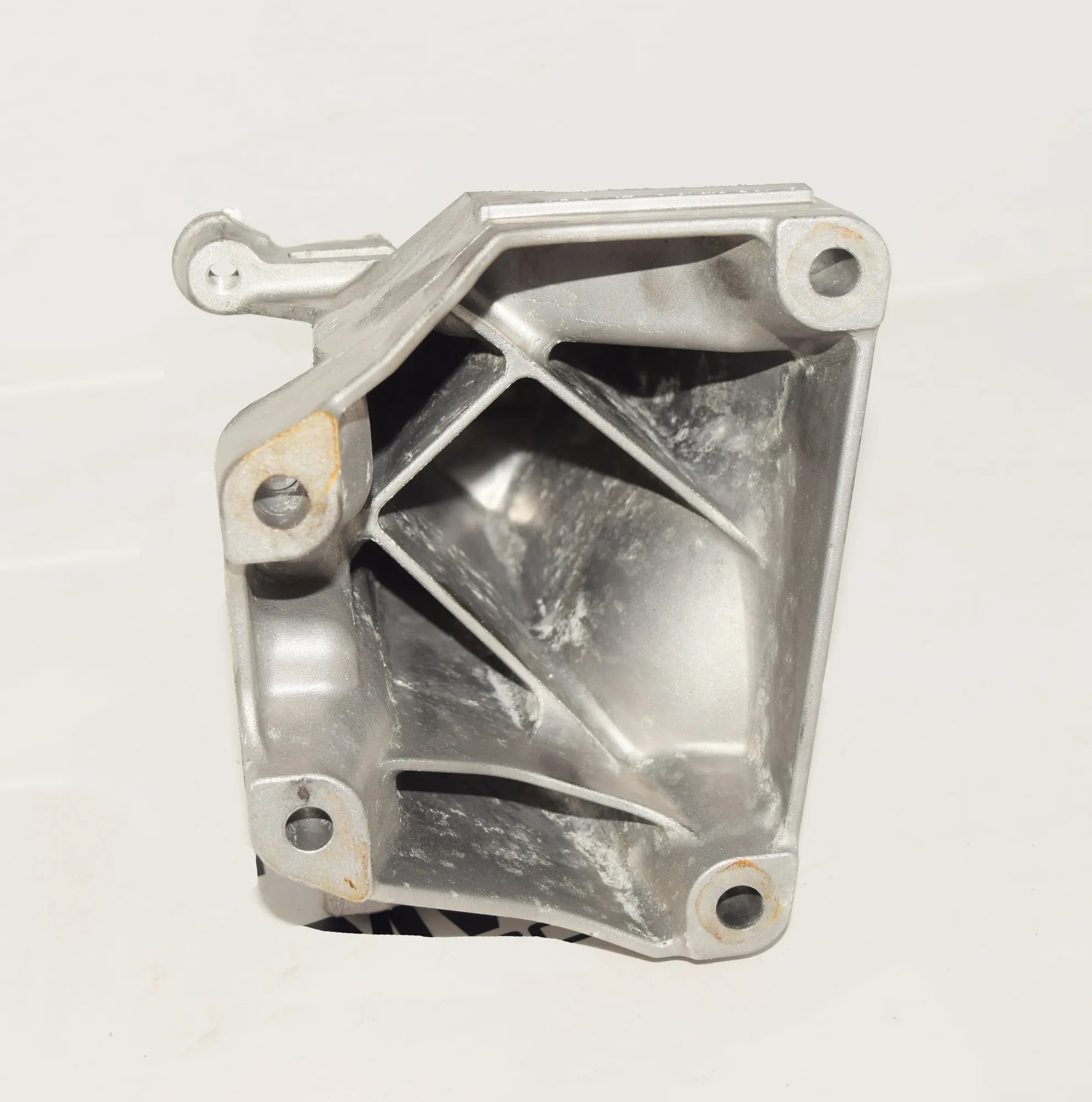 Right Side Engine Bracket – OEM A6512234204 · MERCEDES-BENZ C T-Model (S205) (2014 - -) C 220 BlueTEC / d (205.204) 2015 – 4