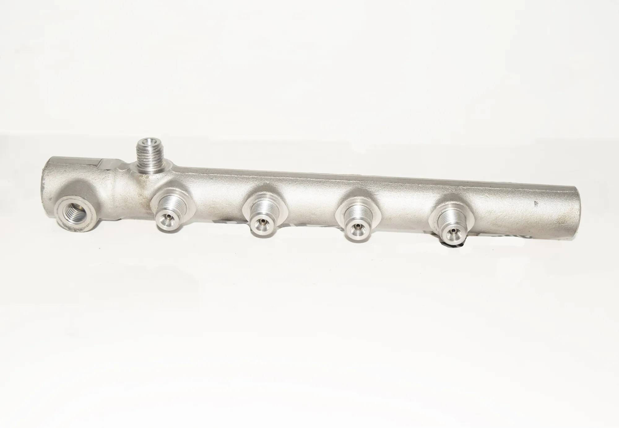 Fuel Rail – OEM A6510700495 · MERCEDES-BENZ C T-Model (S205) (2014 - -) C 220 BlueTEC / d (205.204) 2015 – 4