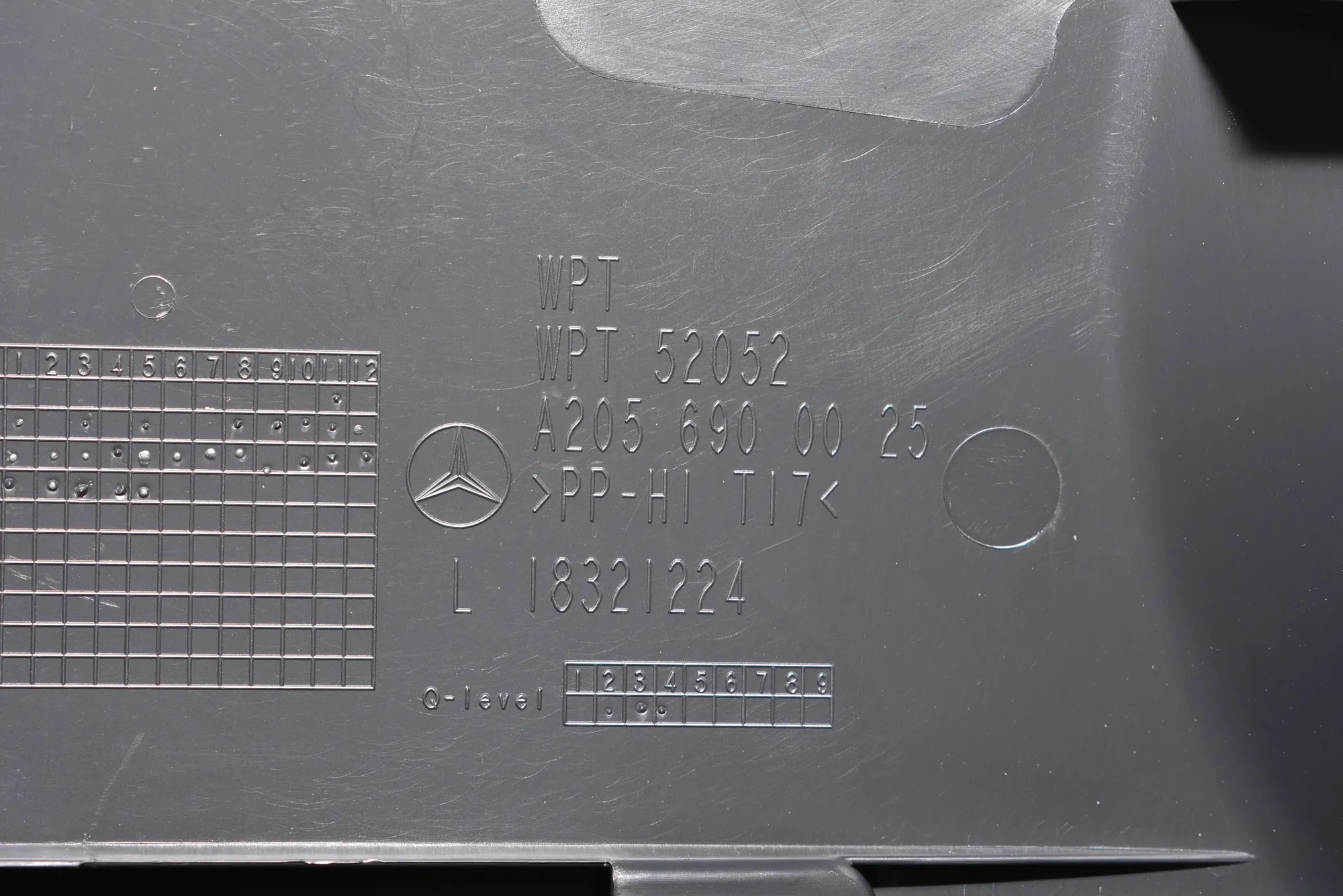 Left Side B Pillar Trim – OEM A2056900025 · MERCEDES-BENZ C T-Model (S205) (2014 - -) C 220 BlueTEC / d (205.204) 2015 – 3