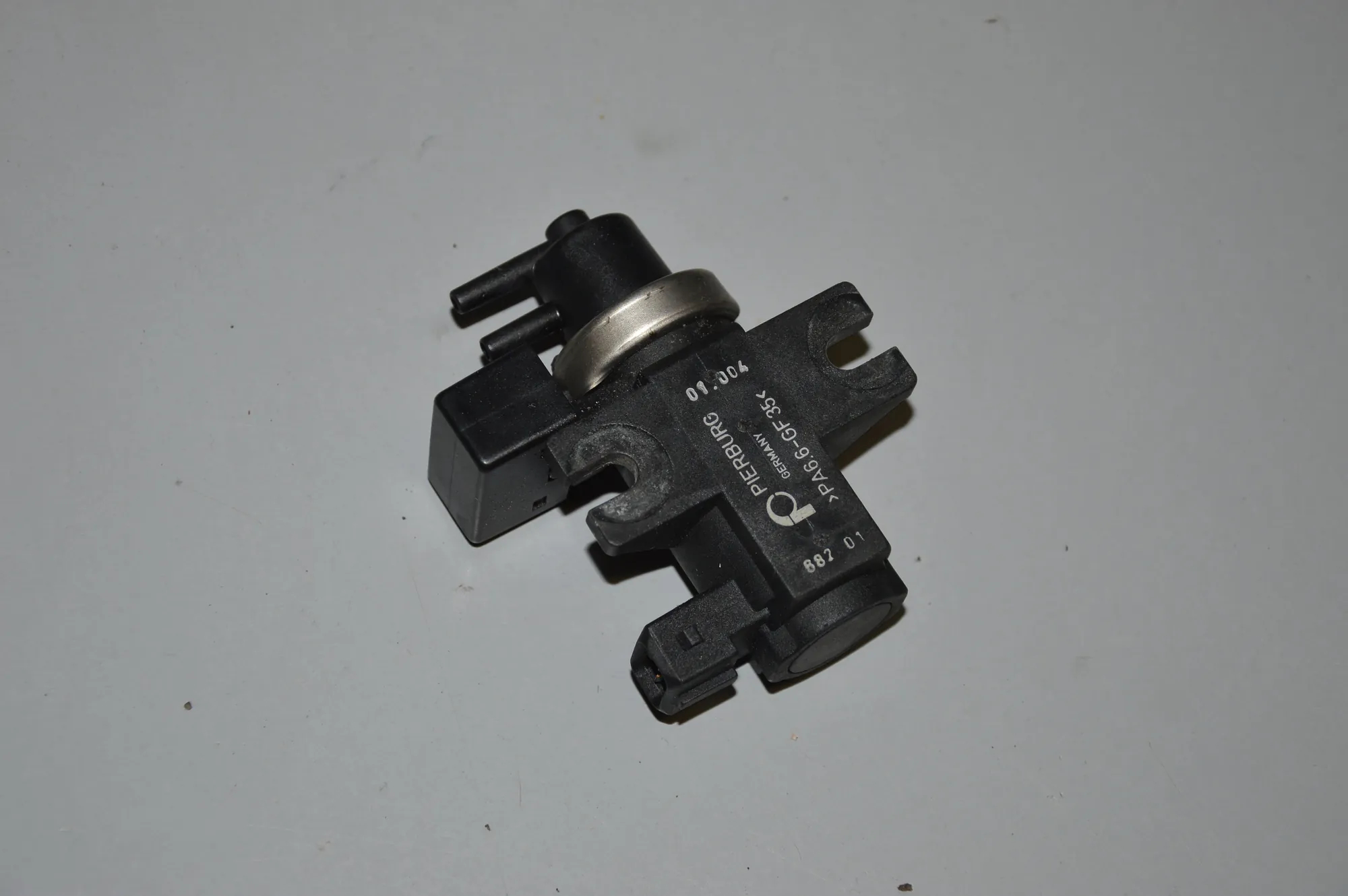 Solenoid Valve – OEM 2247906 · BMW 5 Touring (E39) 525 d 2001 – 2