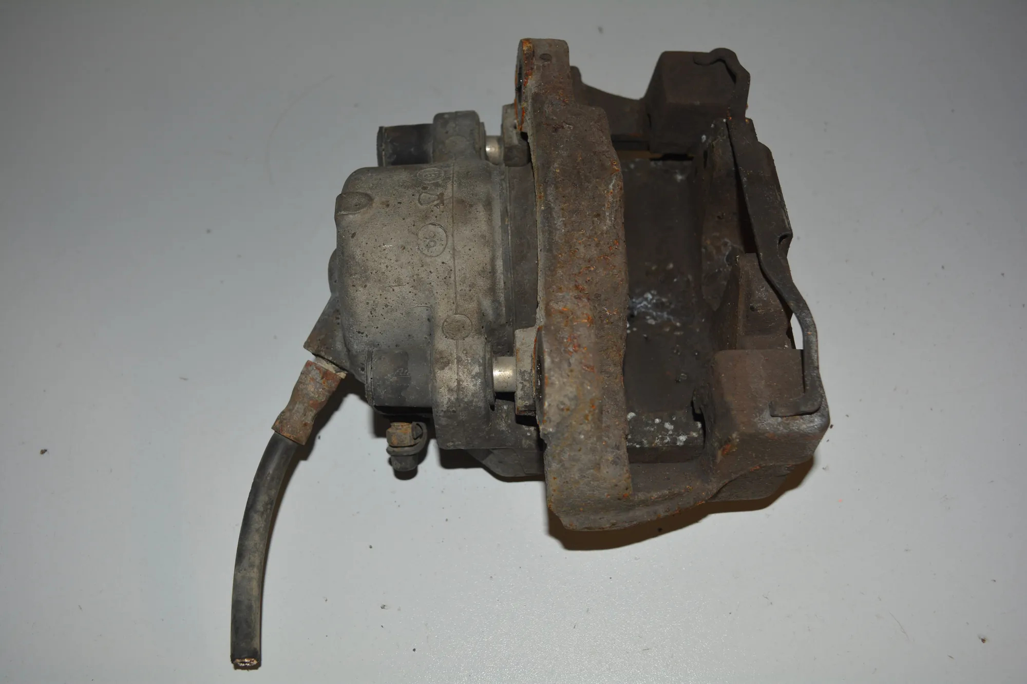 Front Right Brake Caliper · BMW 5 (E39) 530 d 1999 – 3