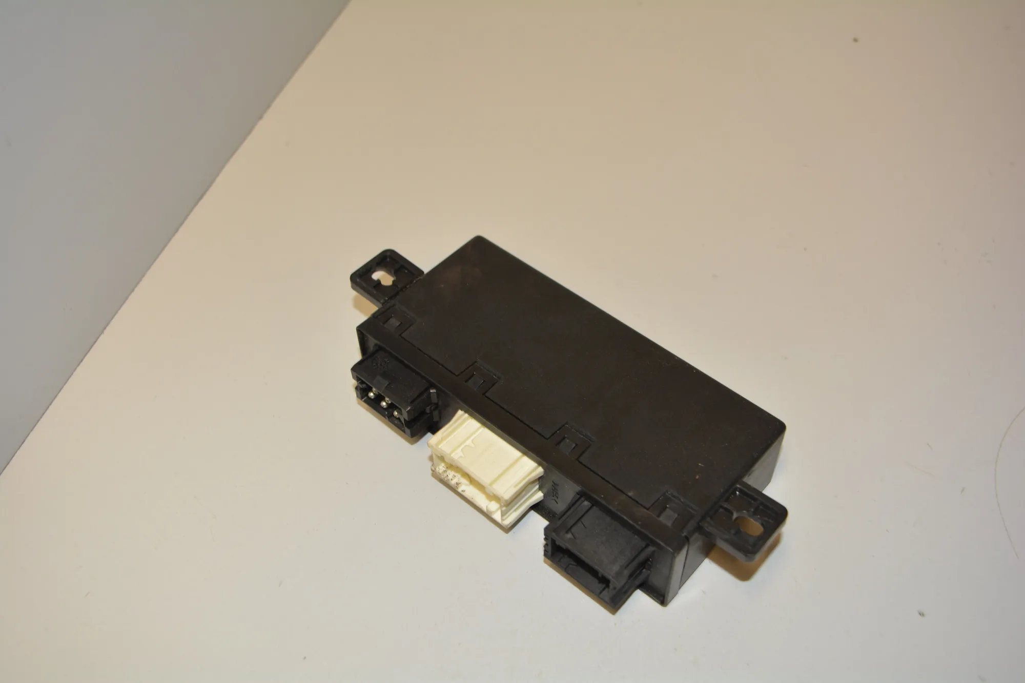 Front Left Door Control Unit – OEM 6904249 · BMW 5 (E39) 530 d 1999 – 4