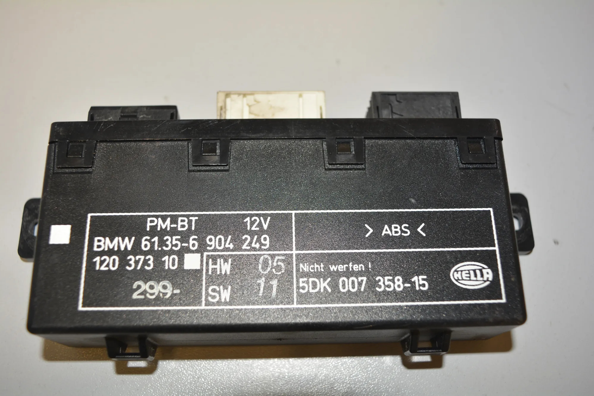 Front Left Door Control Unit – OEM 6904249 · BMW 5 (E39) 530 d 1999 – 6