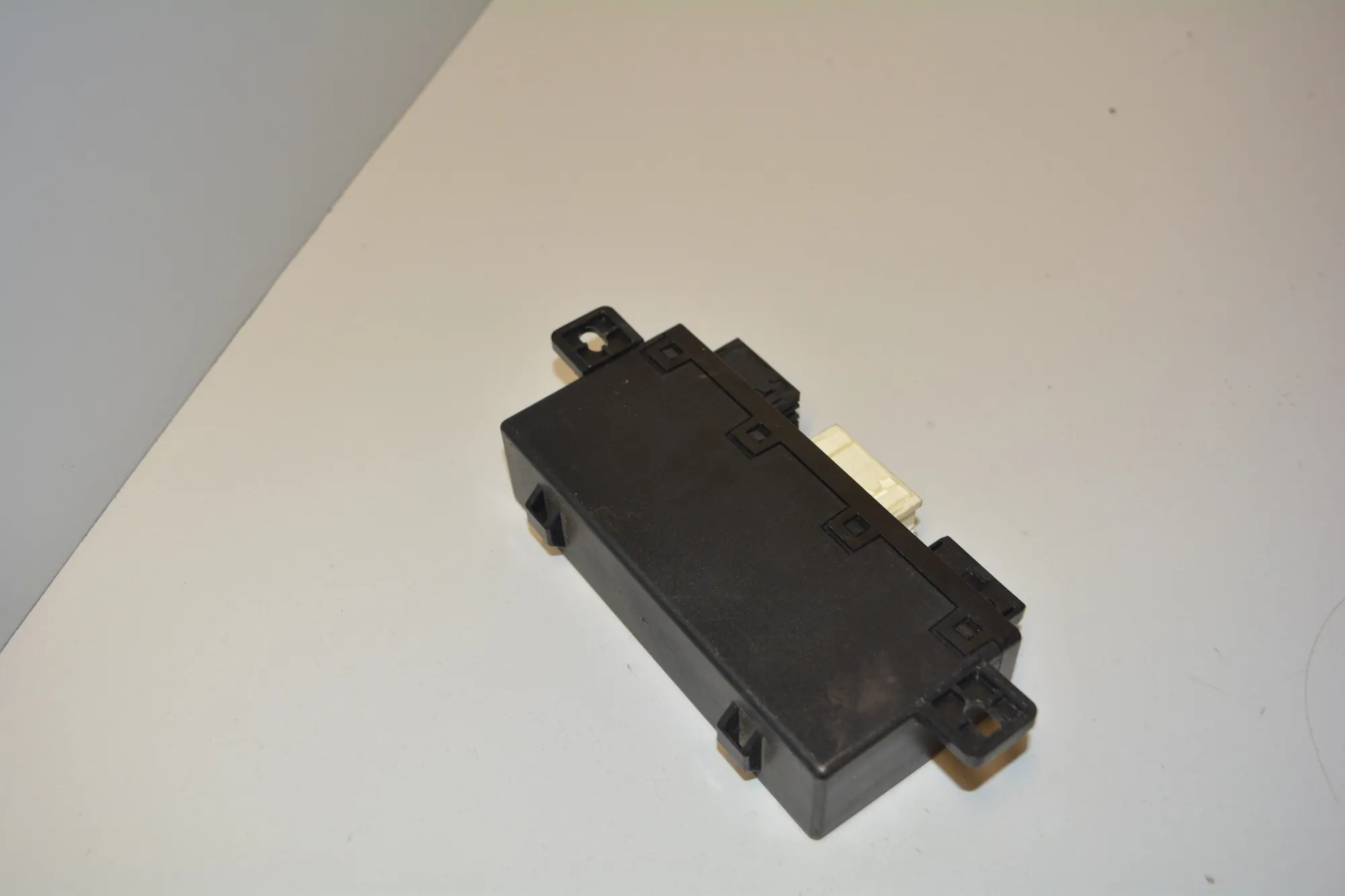 Front Left Door Control Unit – OEM 6904249 · BMW 5 (E39) 530 d 1999 – 5