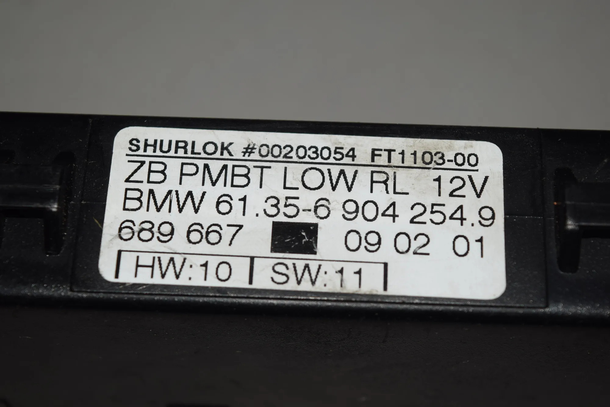 Front Left Door Control Unit – OEM 6904254 · BMW 5 (E39) BMW 5 (E39) 2000 – 4
