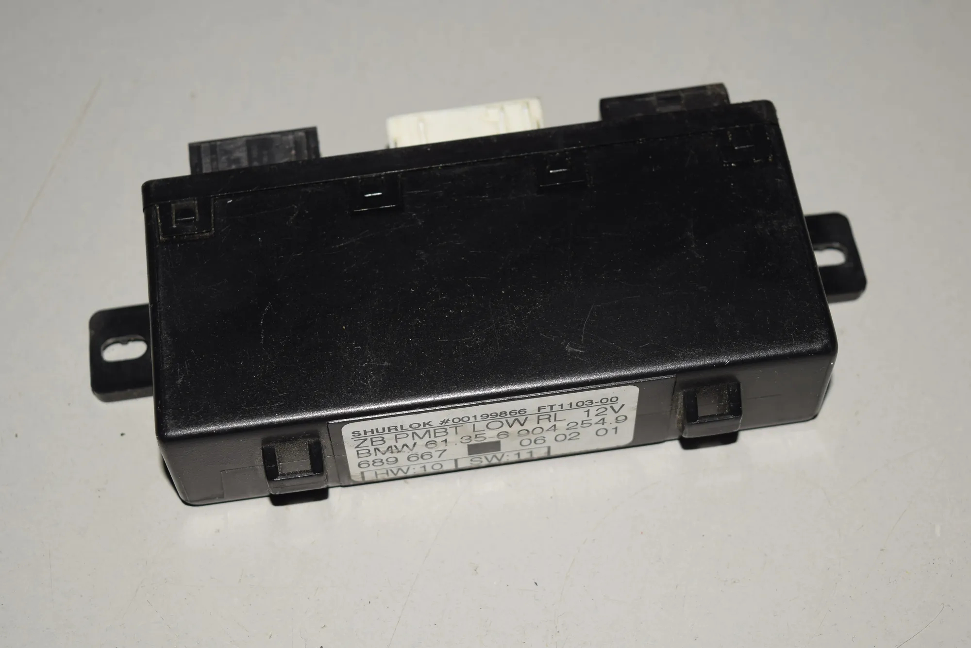 Front Left Door Control Unit – OEM 6904254 · BMW 5 (E39) BMW 5 (E39) 2000