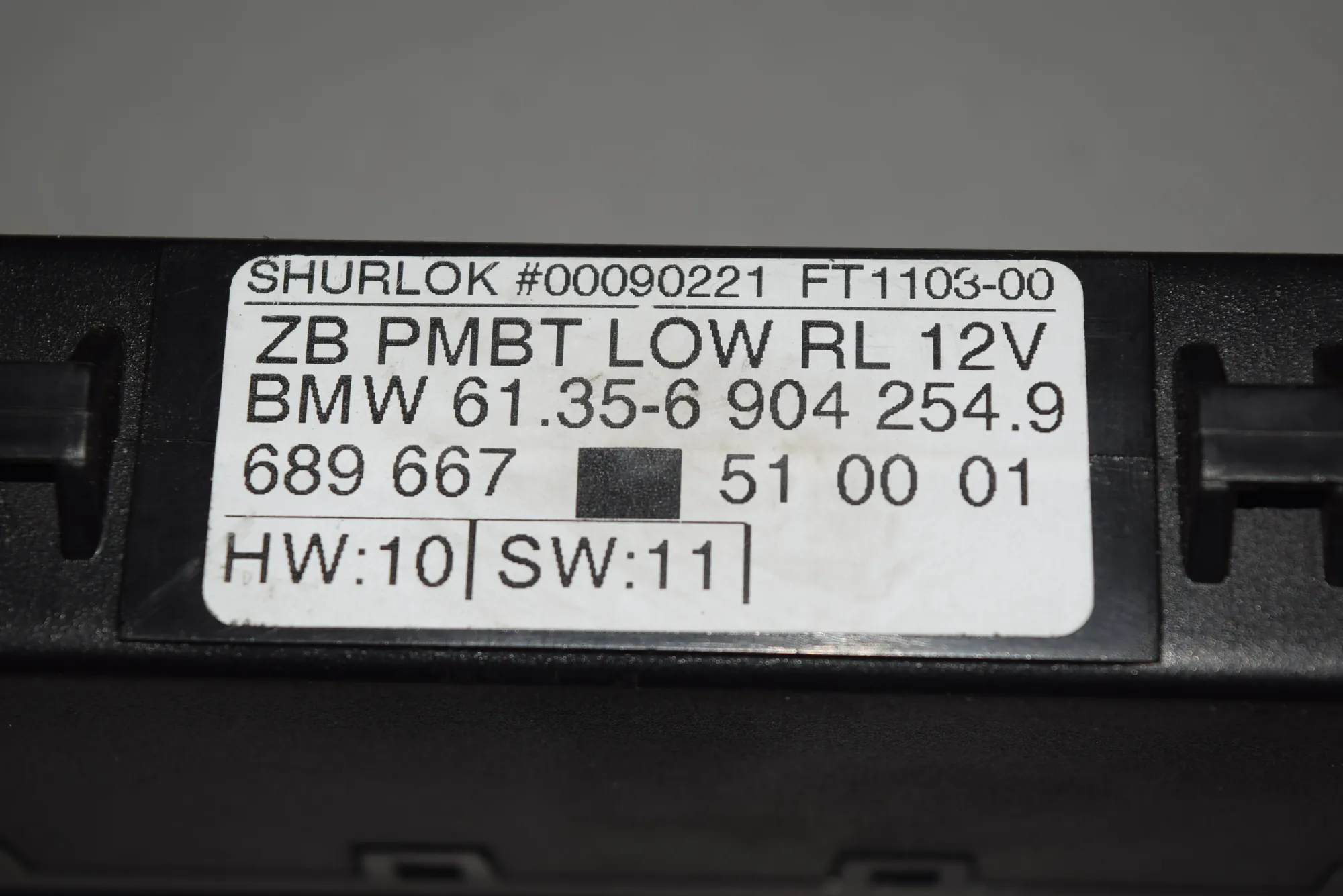 Front Left Door Control Unit – OEM 6904254 · BMW 5 (E39) BMW 5 (E39) 2000 – 4