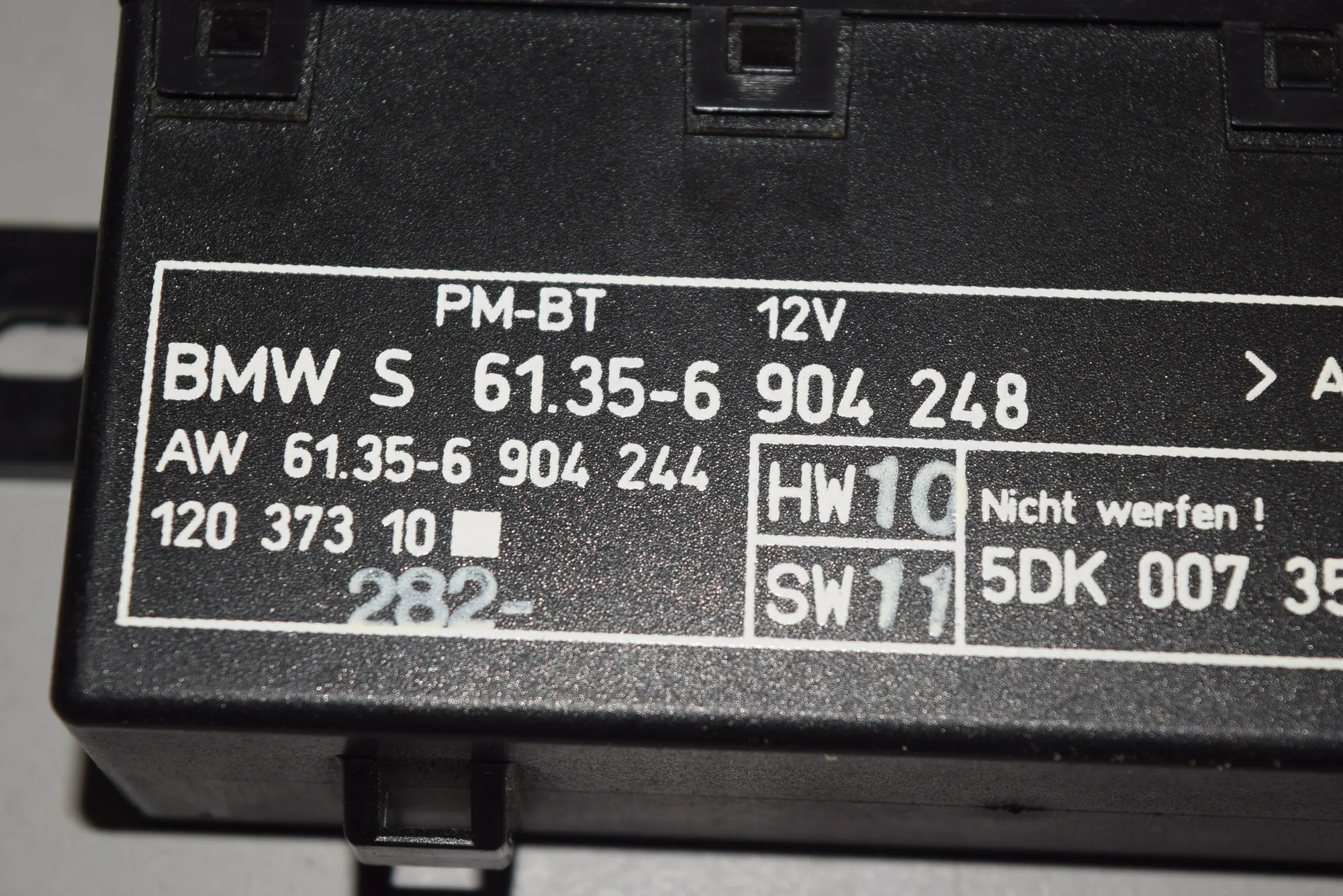 Front Left Door Control Unit – OEM 6904248 · BMW 5 (E39) BMW 5 (E39) 2000 – 4