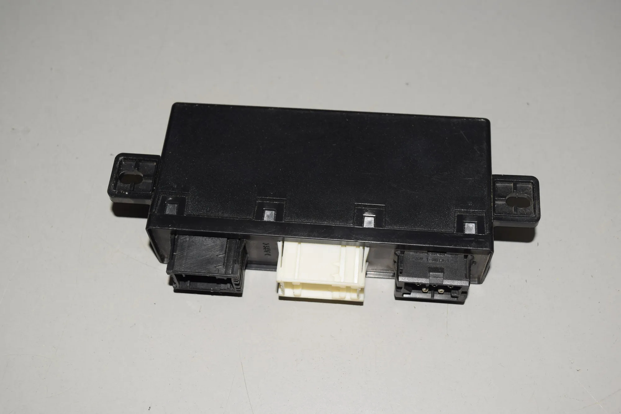 Front Left Door Control Unit – OEM 6926724 · BMW 5 (E39) BMW 5 (E39) 2000 – 3