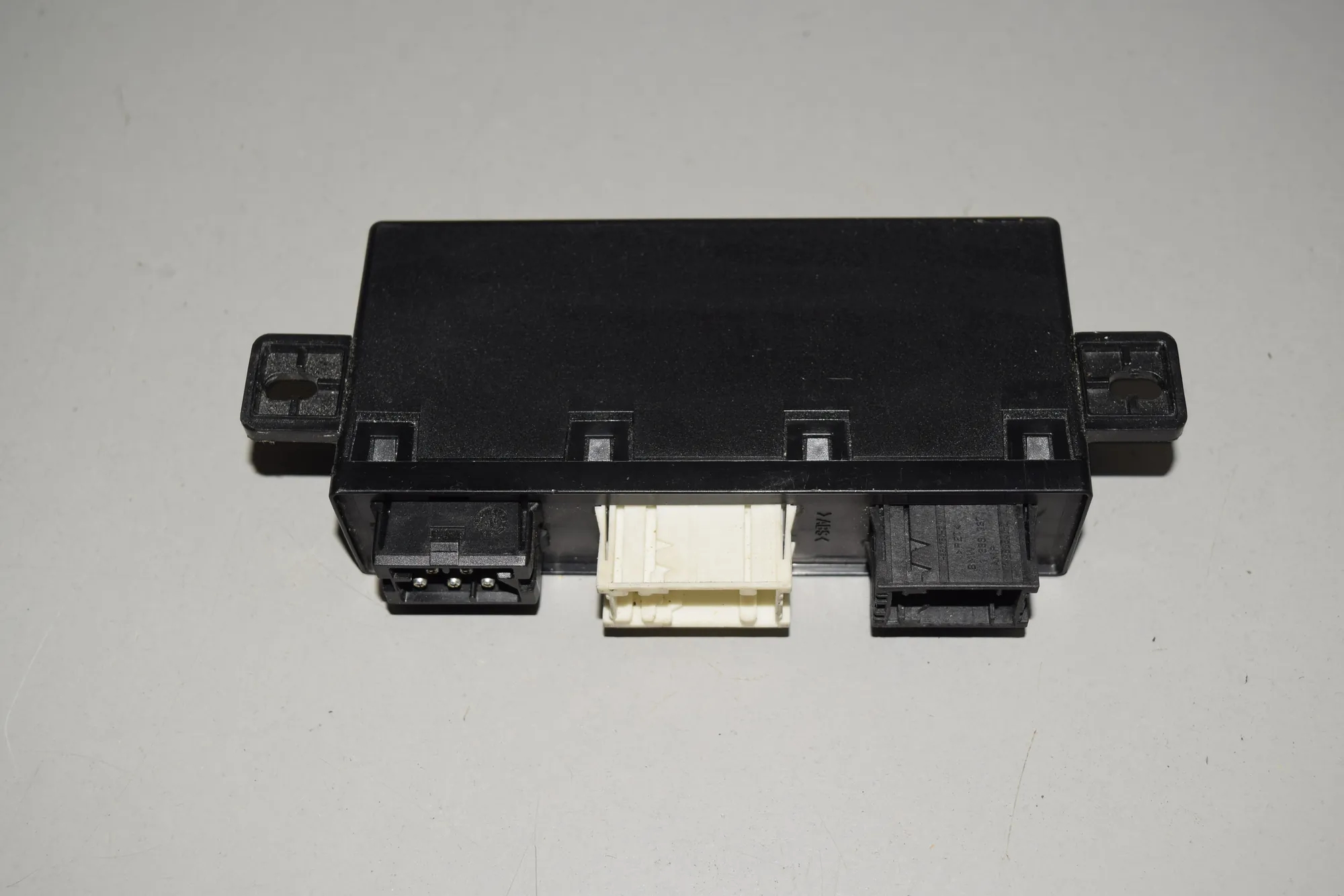 Front Left Door Control Unit – OEM 6904251 · BMW 5 (E39) BMW 5 (E39) 2000 – 4