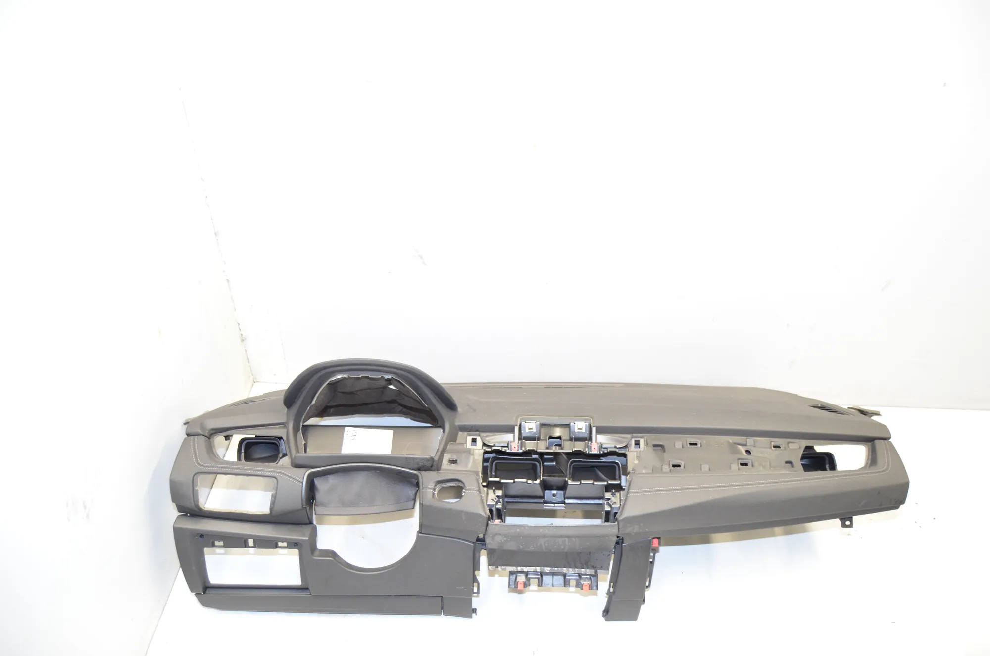 Dashboard – OEM 9378463 · BMW 2 Gran Tourer (F46) 216 i 2018